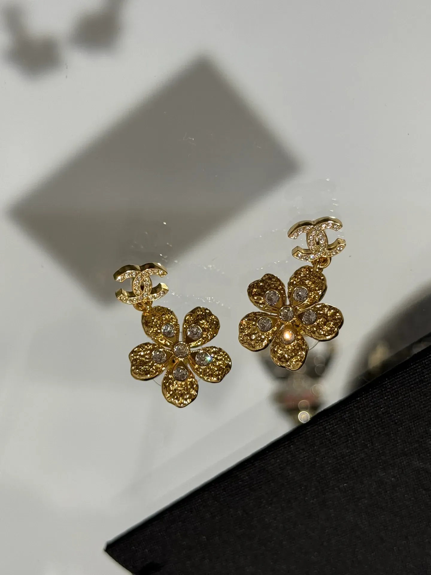 Бижутерия Chanel 5623897