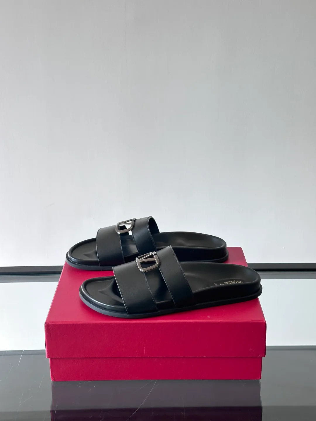 Шлепанцы Мужские Valentino 25436