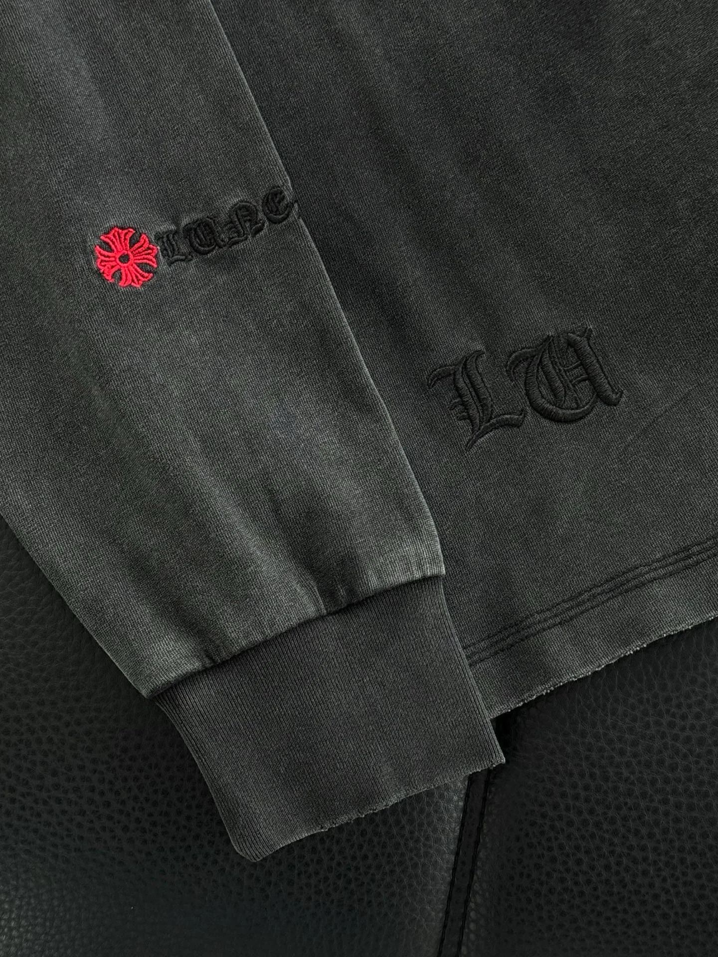 Футболки Женские Chrome Hearts 928652