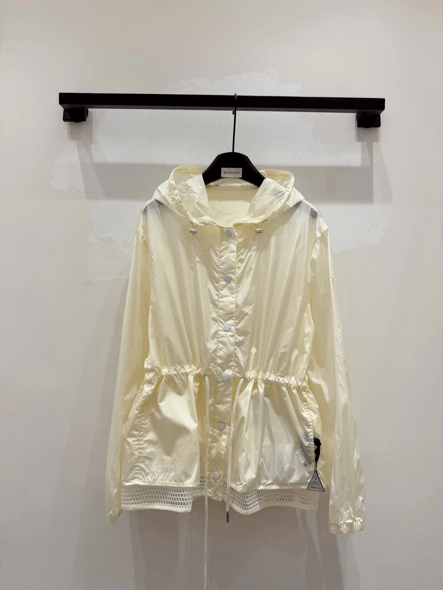 Куртки И Пуховики Женские Moncler 13374289