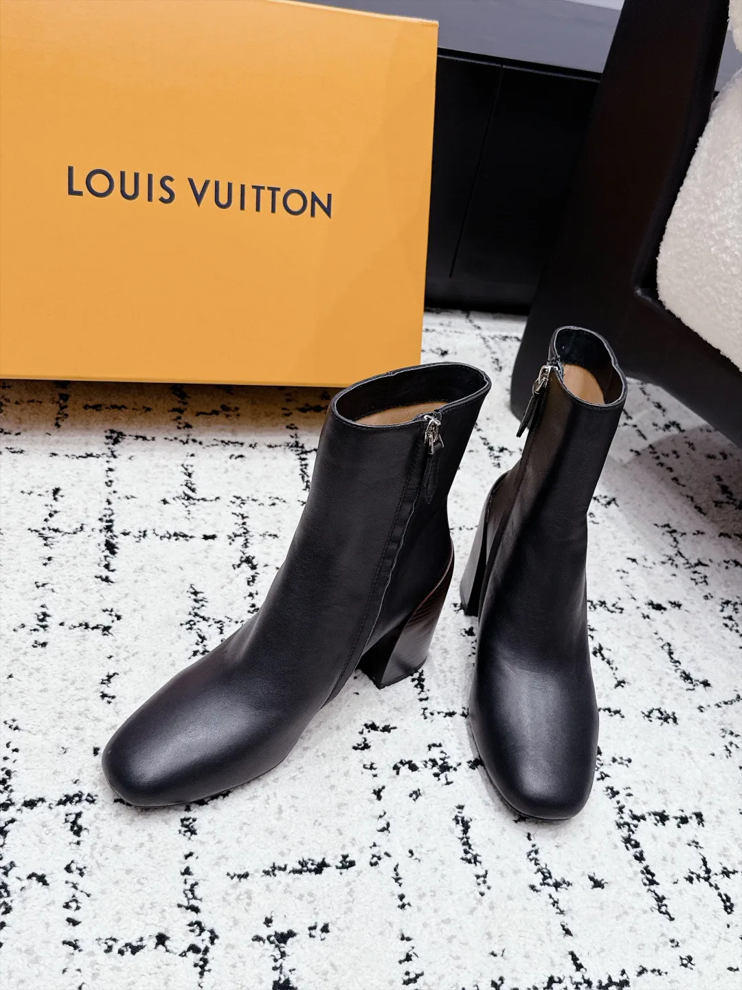 Ботильоны Женские Louis Vuitton 18505555