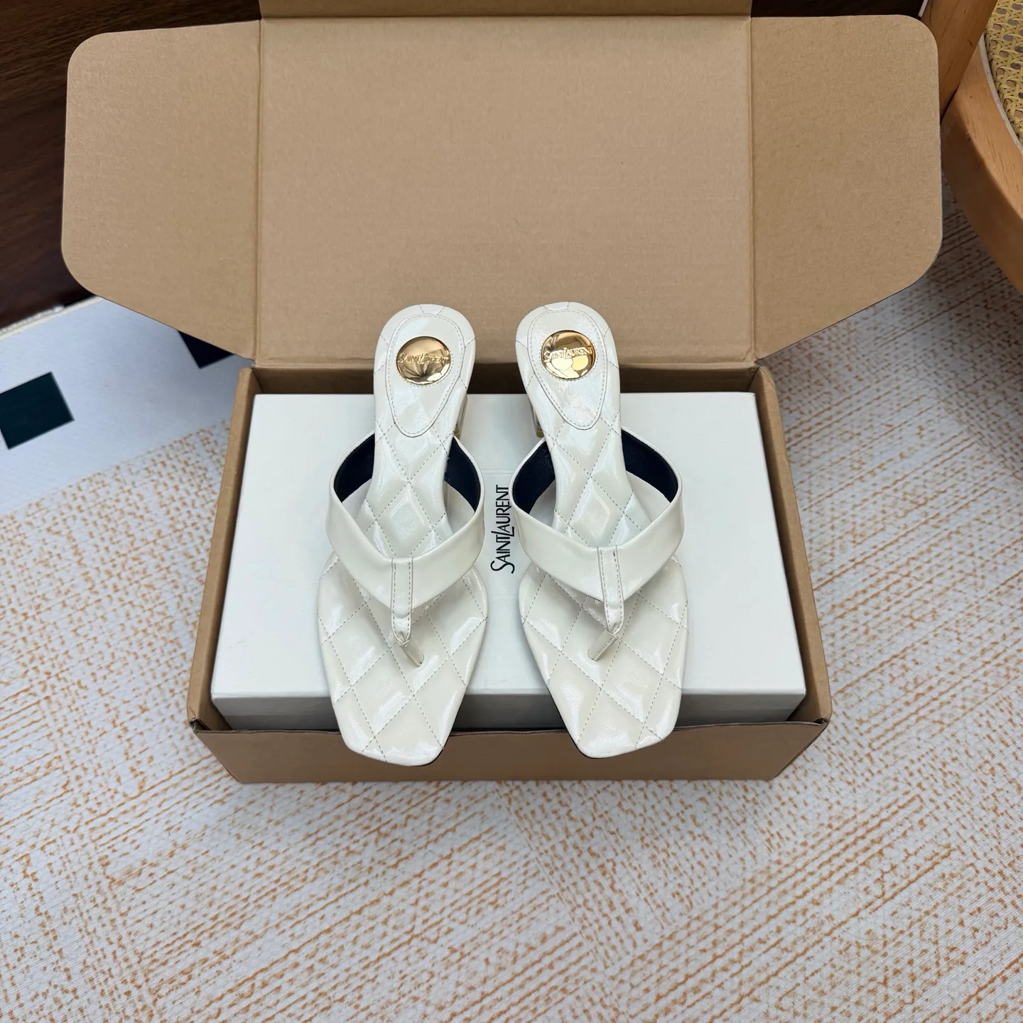 Босоножки Женские Saint Laurent 17646615