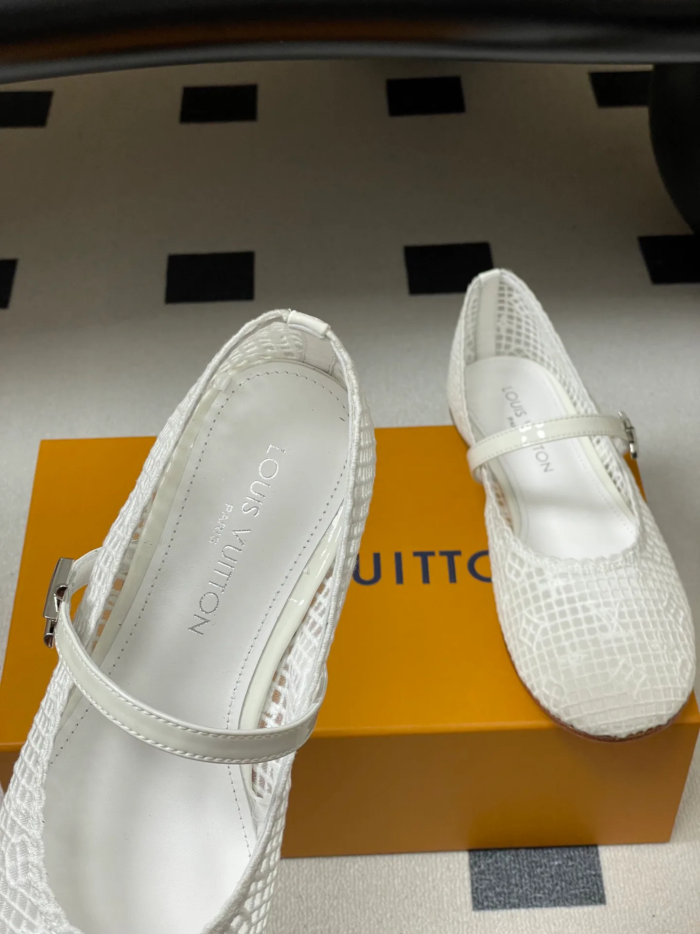 Балетки Женские Louis Vuitton 13332570