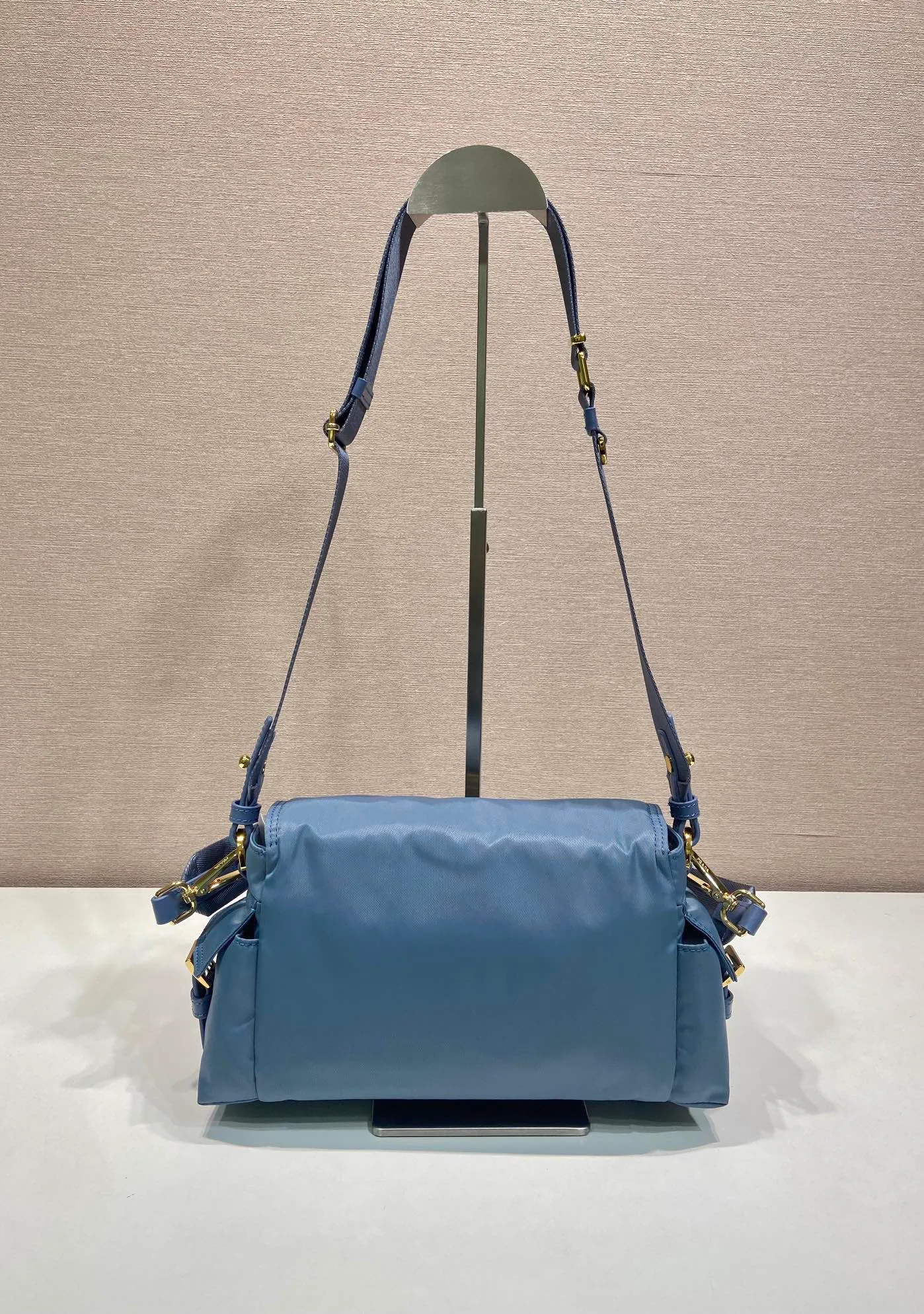 Сумки На Ремне Женские Prada 12874268