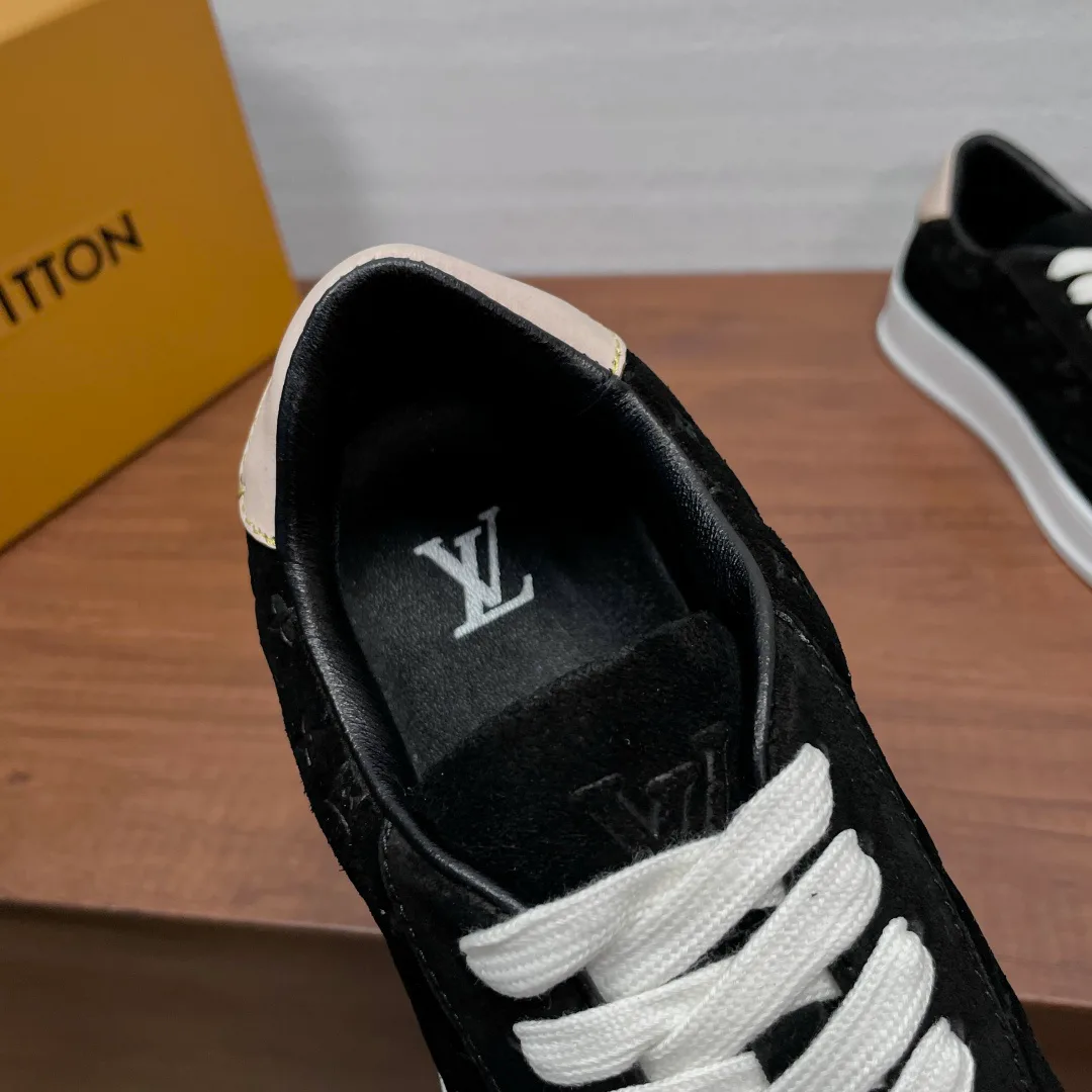 Кроссовки Мужские Louis Vuitton 17542455