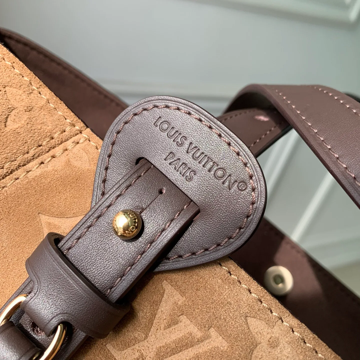 Классические Сумки Женские Louis Vuitton 18147436