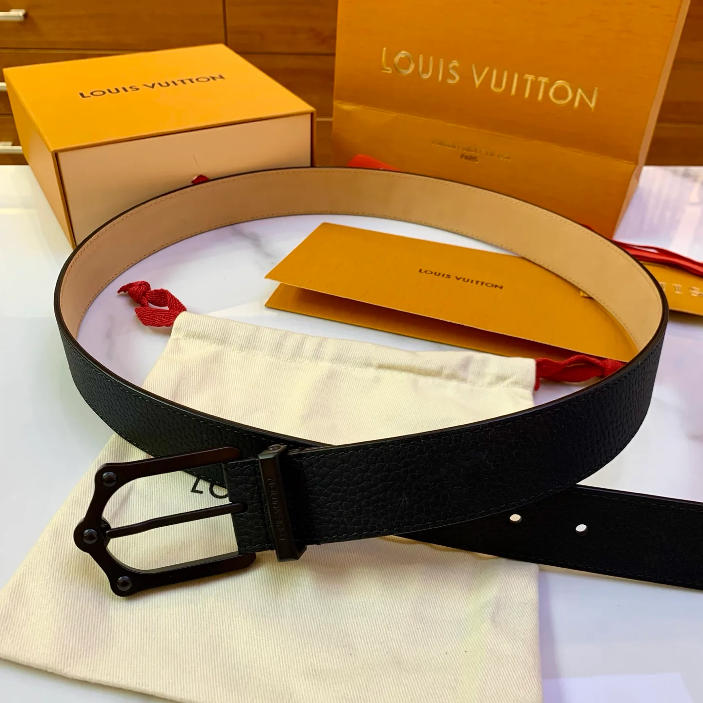 Ремни Louis Vuitton 17638918