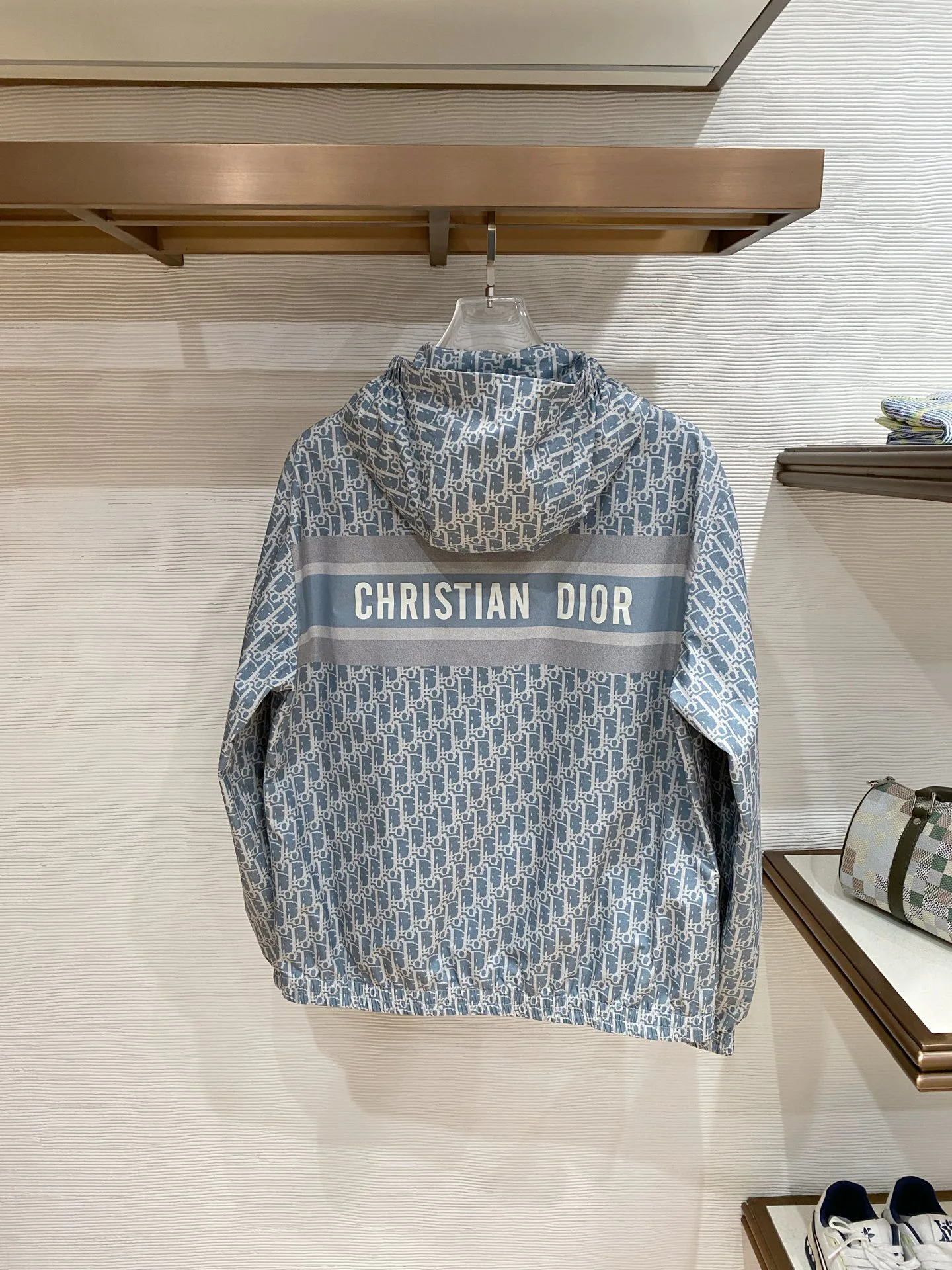 Куртки И Пуховики Мужские Christian Dior 10271852