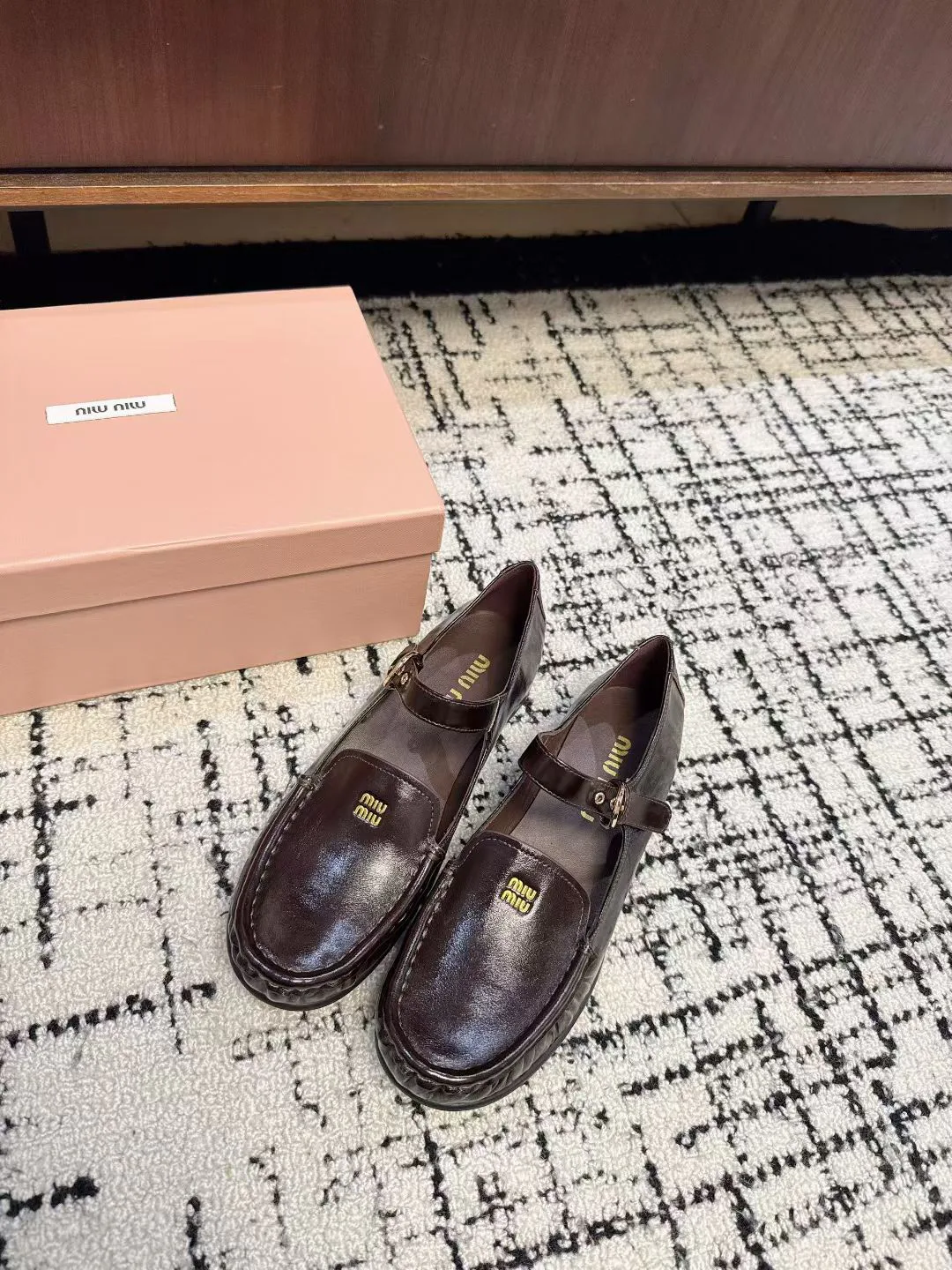 Лоферы Женские Miu Miu 736040