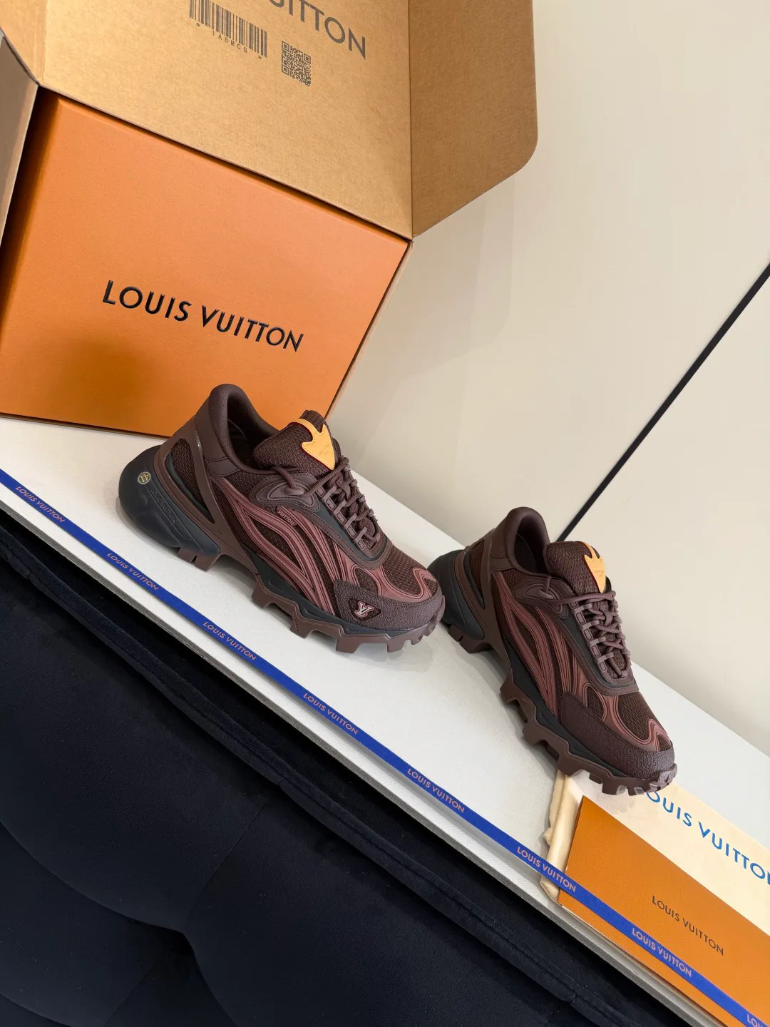 Кроссовки Мужские Louis Vuitton 11497561