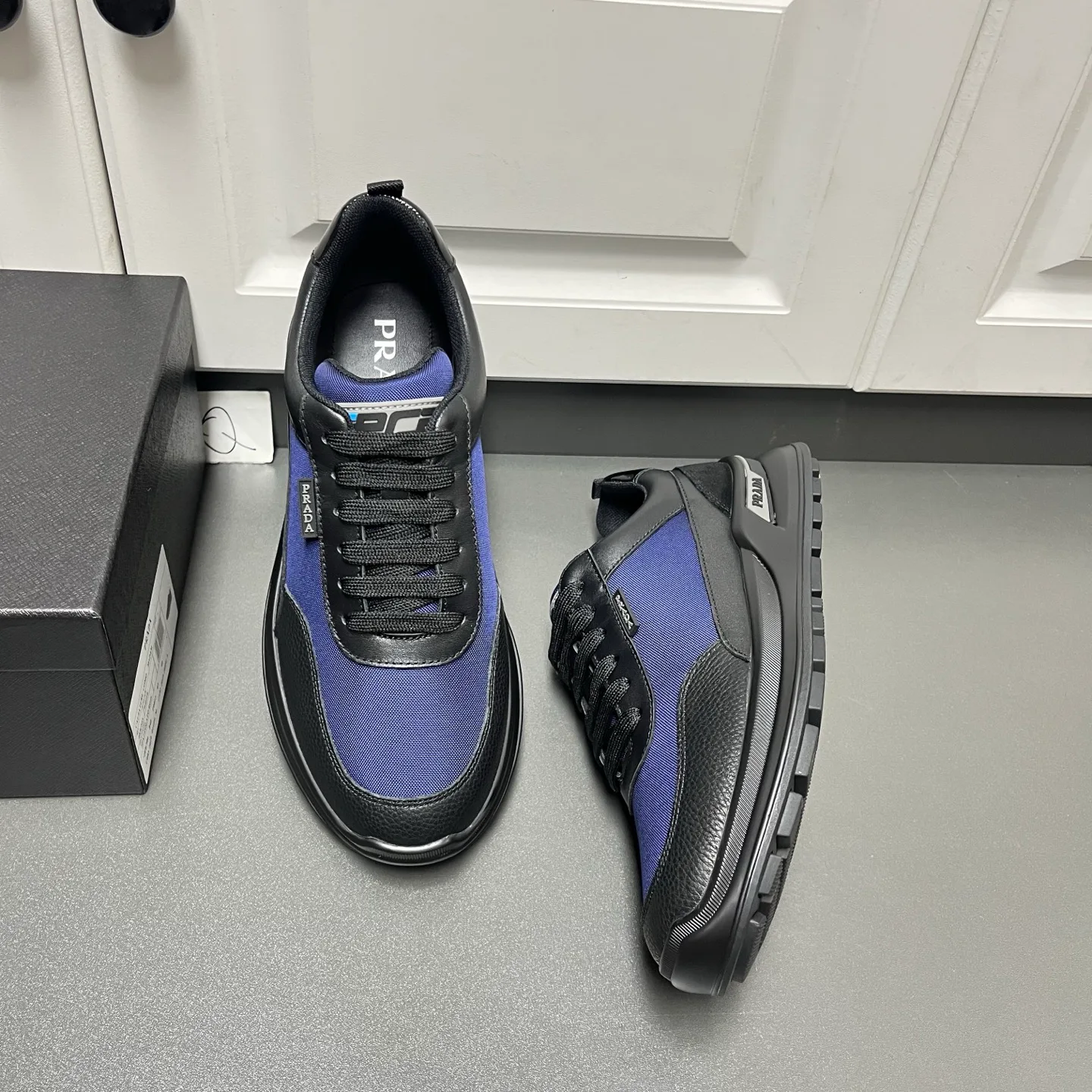 Кроссовки Мужские Prada 13569571