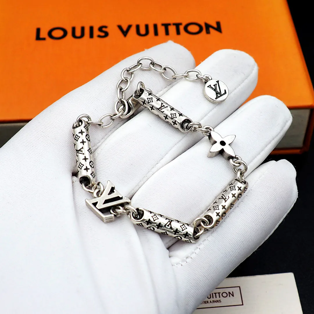 Бижутерия Louis Vuitton 11698056