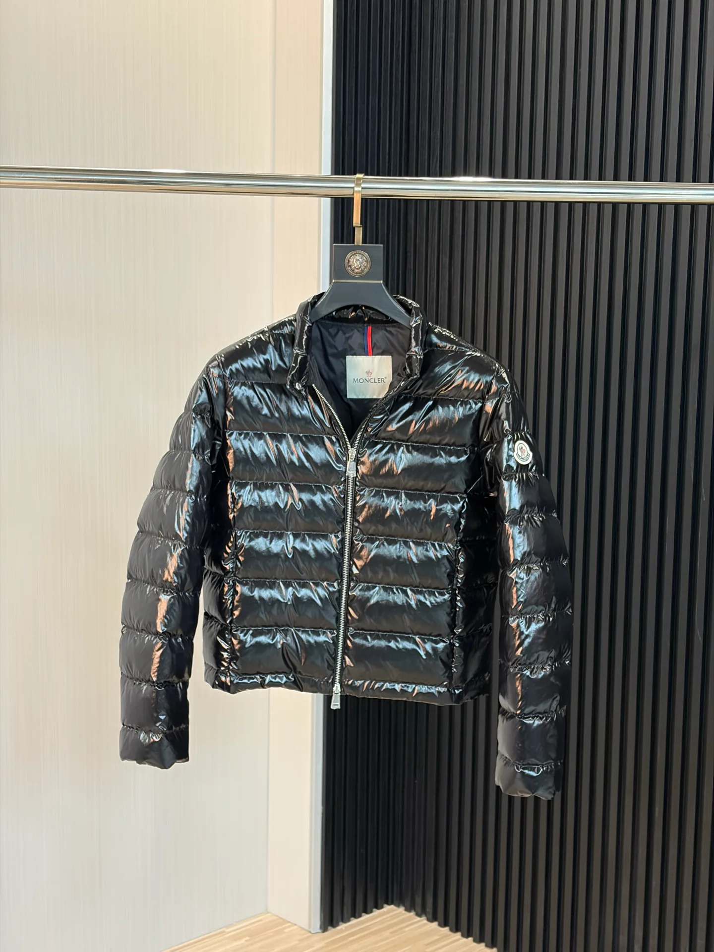 Куртки И Пуховики Мужские Moncler 17908028