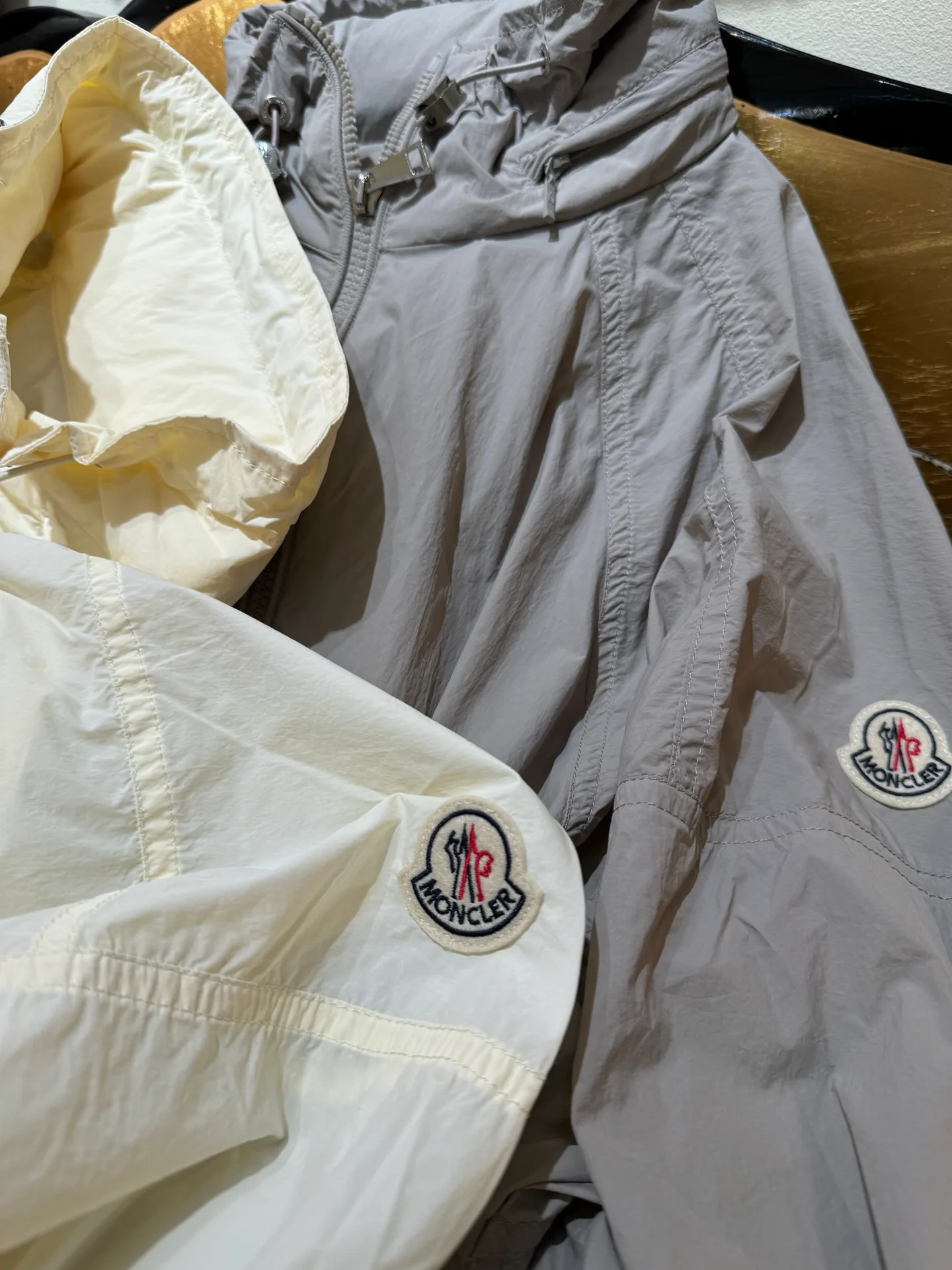 Куртки Женские Moncler 27670