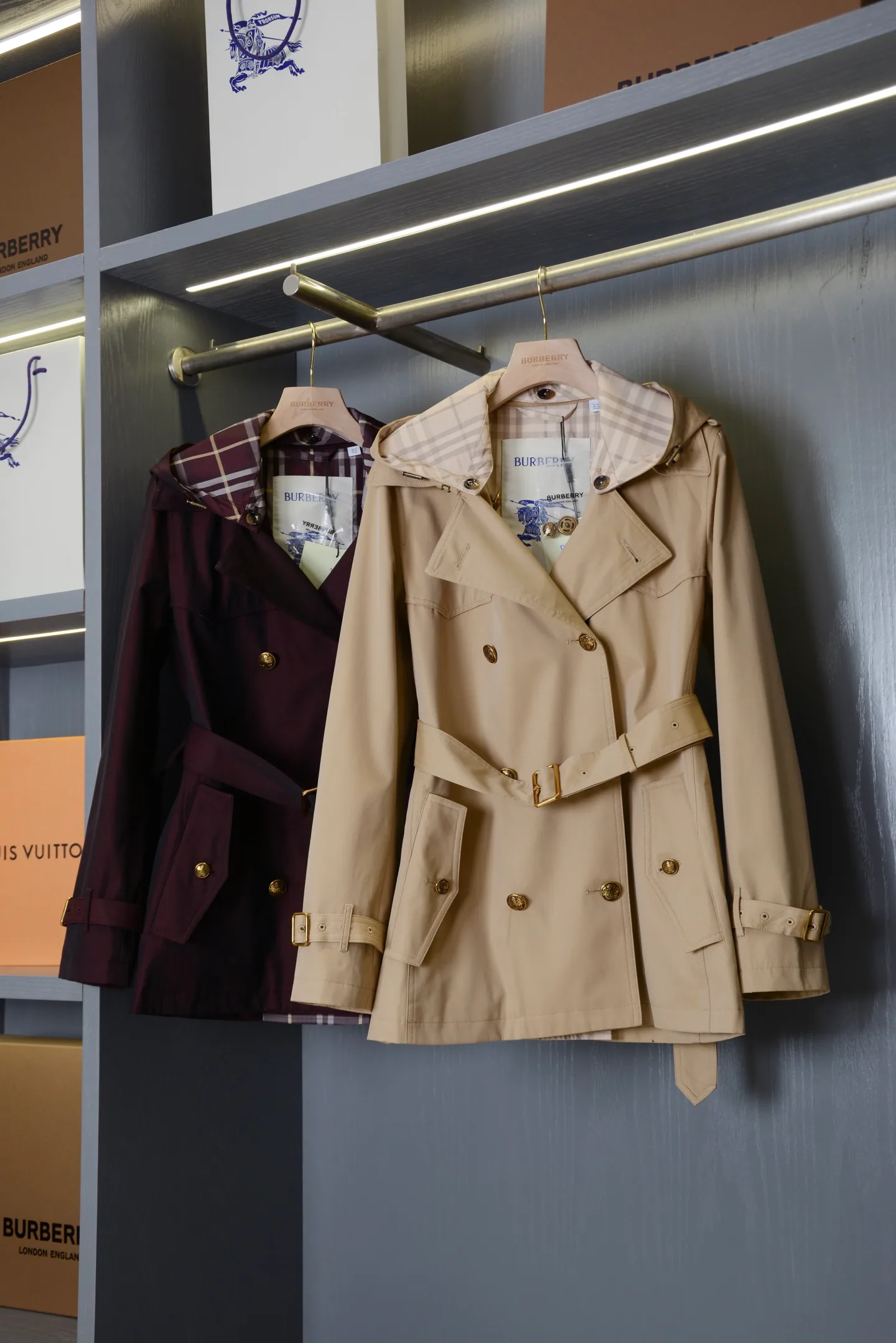 Тренчи Женские Burberry 17906698