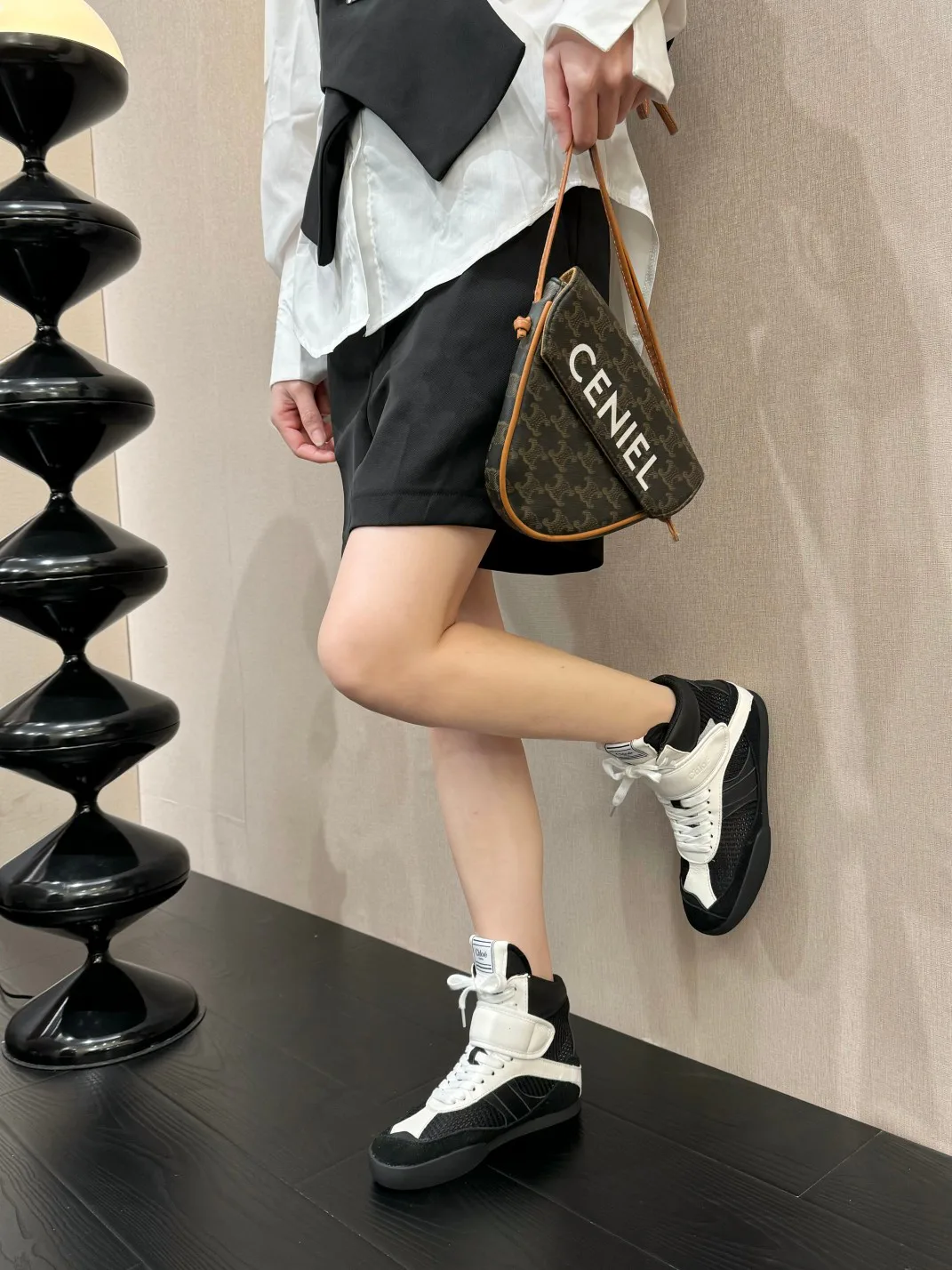 Кроссовки Женские Chloe 19634717