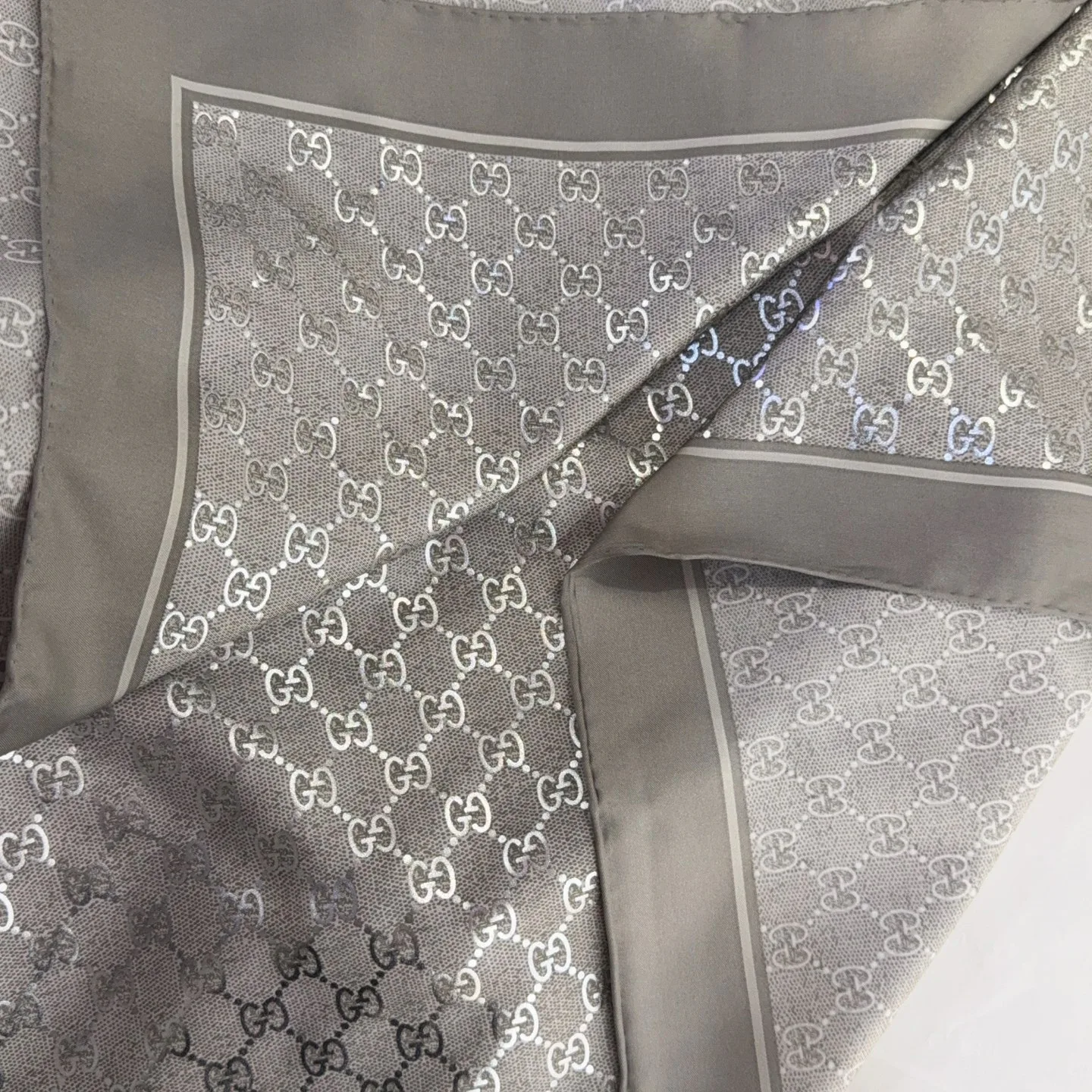 Платки Gucci 13387122