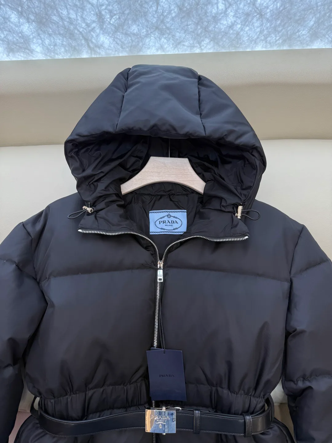 Куртки И Пуховики Женские Prada 19572386