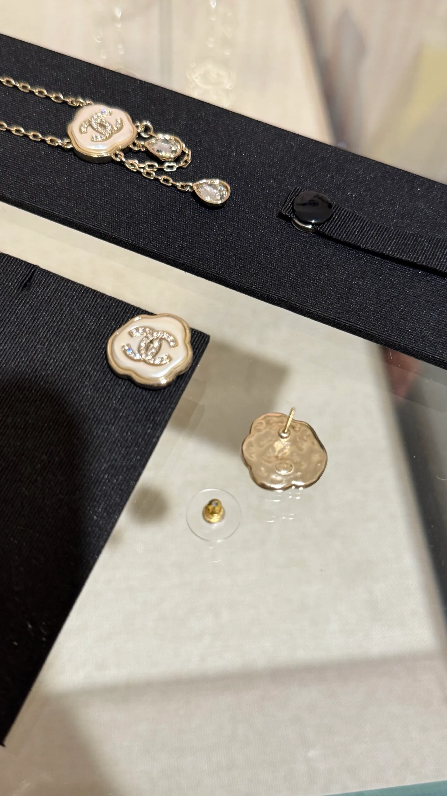 Бижутерия Chanel 99352