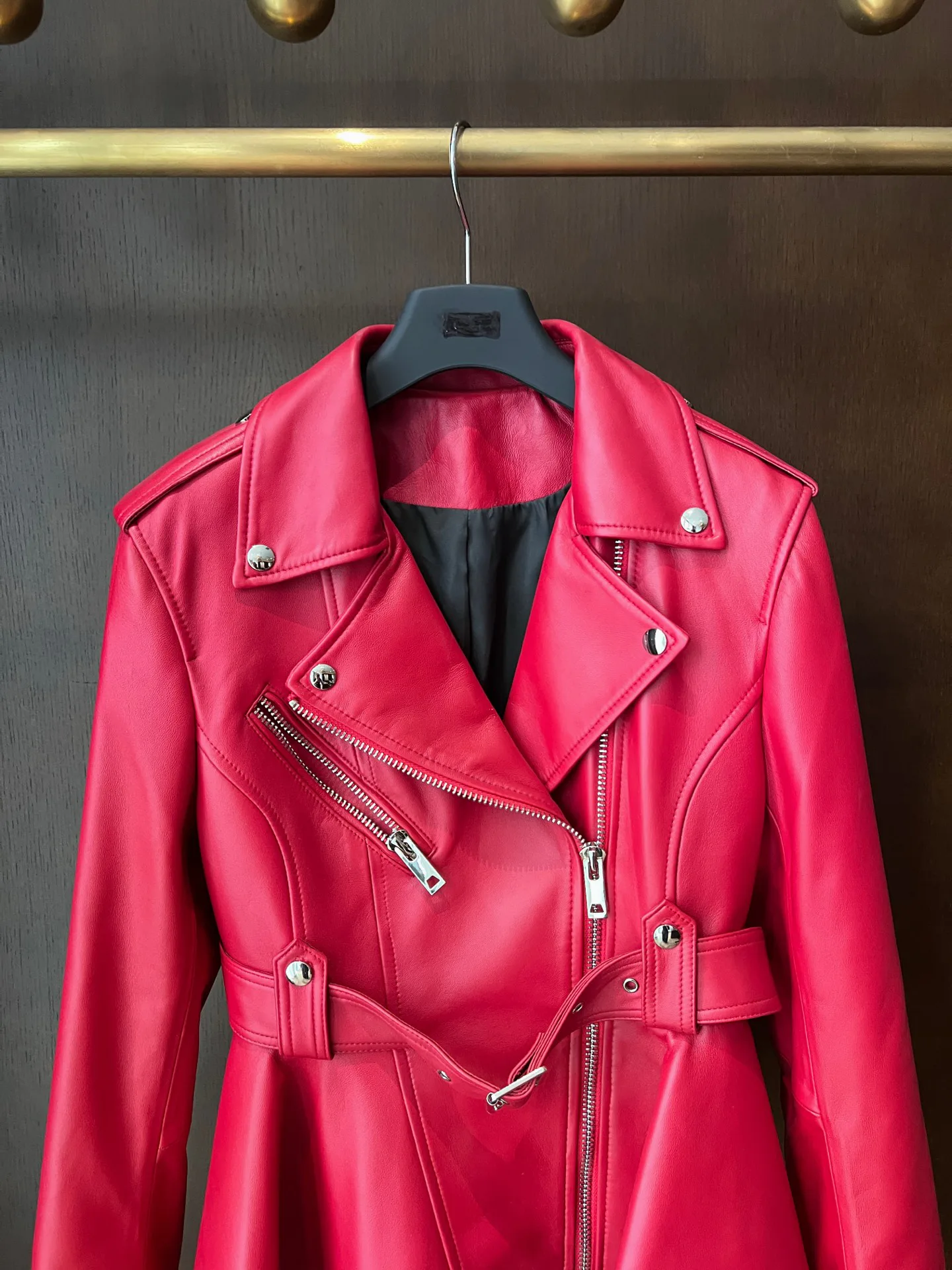 Кожаные Куртки И Дублёнки Женские Chanel 9101625