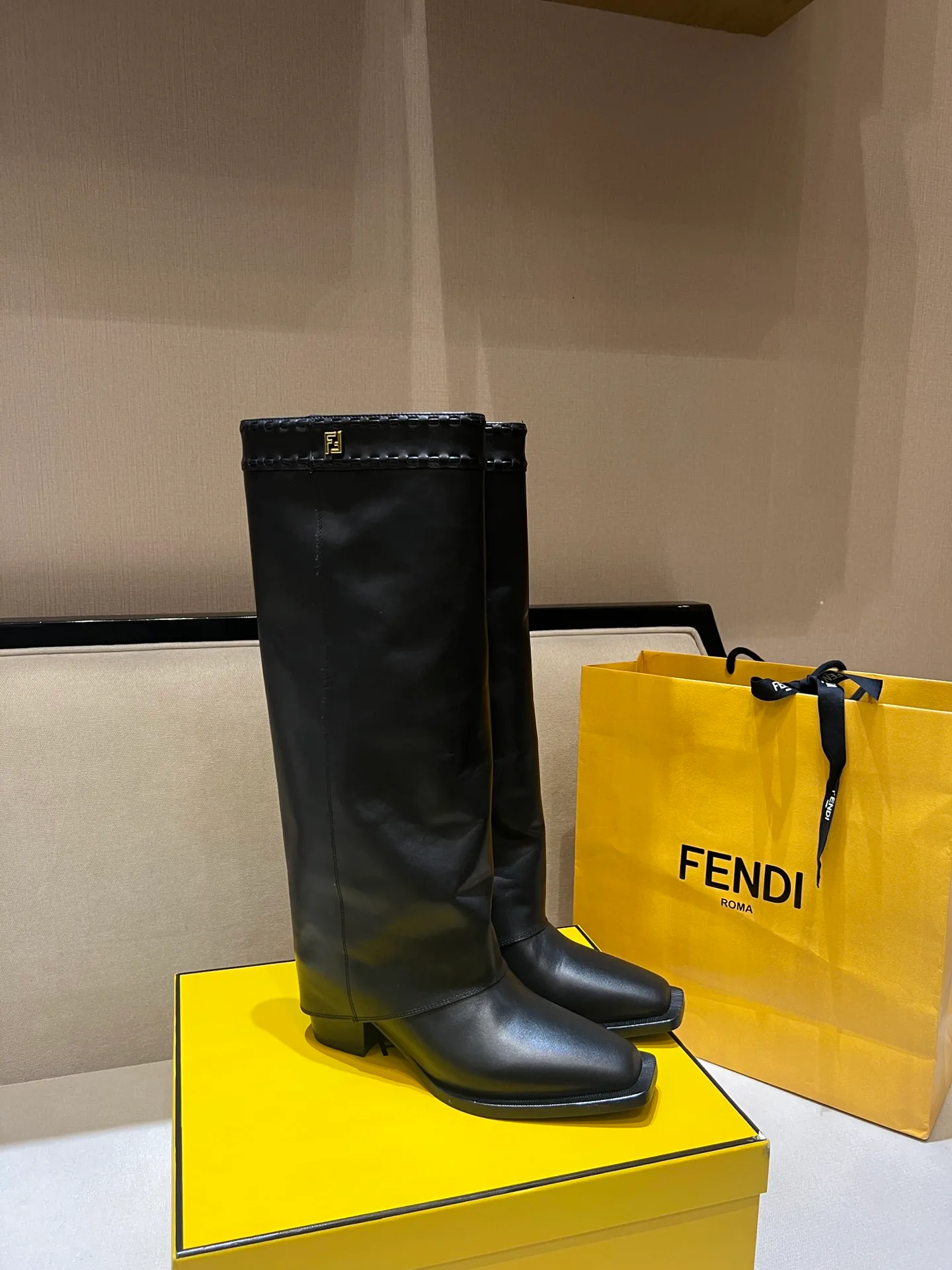 Сапоги Женские Fendi 97246