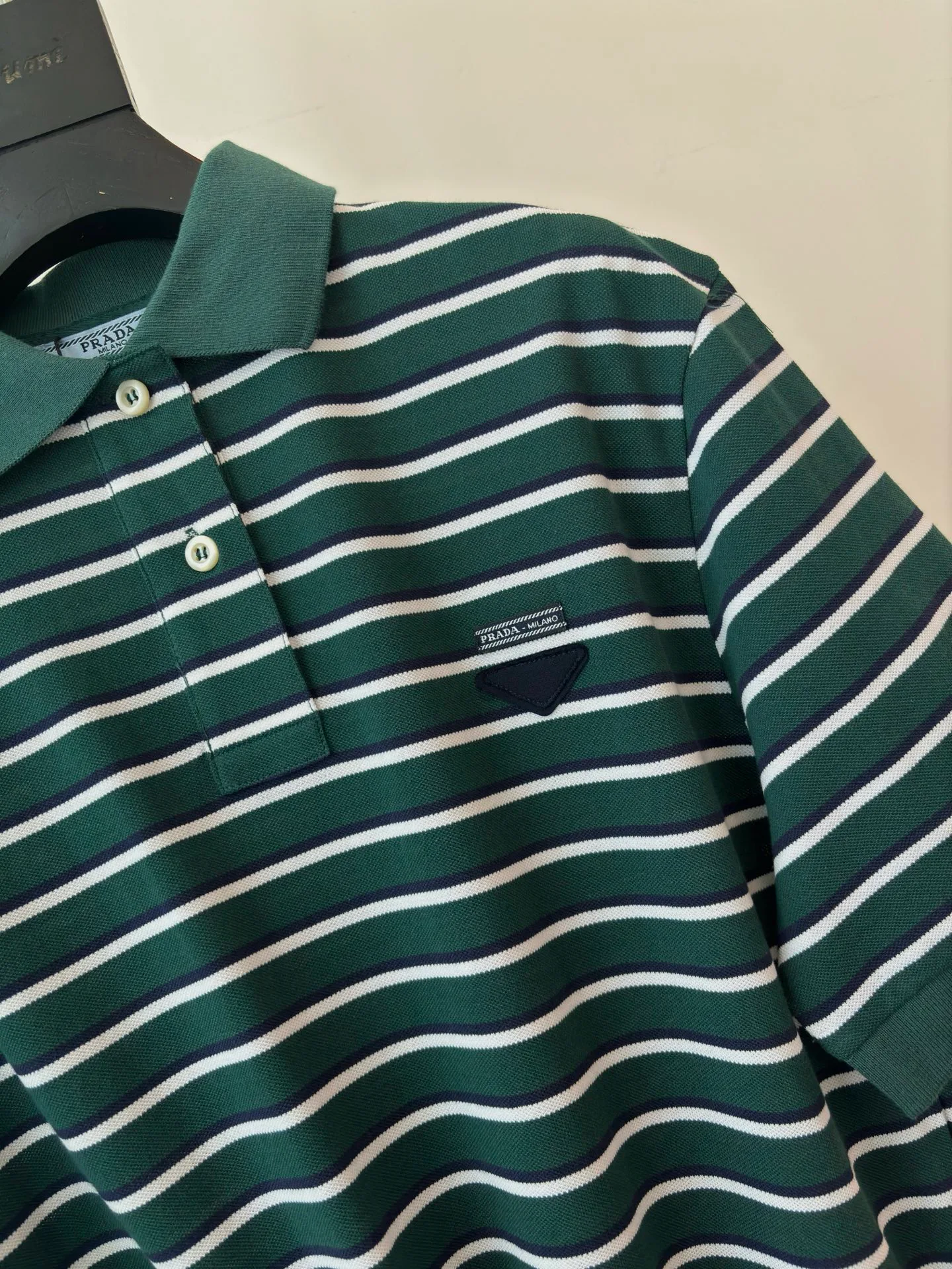 Футболки Женские Prada 33093