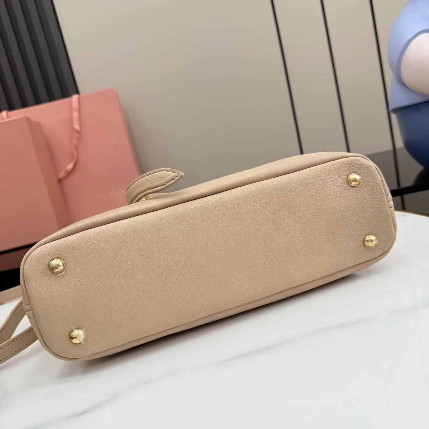 Классические Сумки Женские Miu Miu 11872251