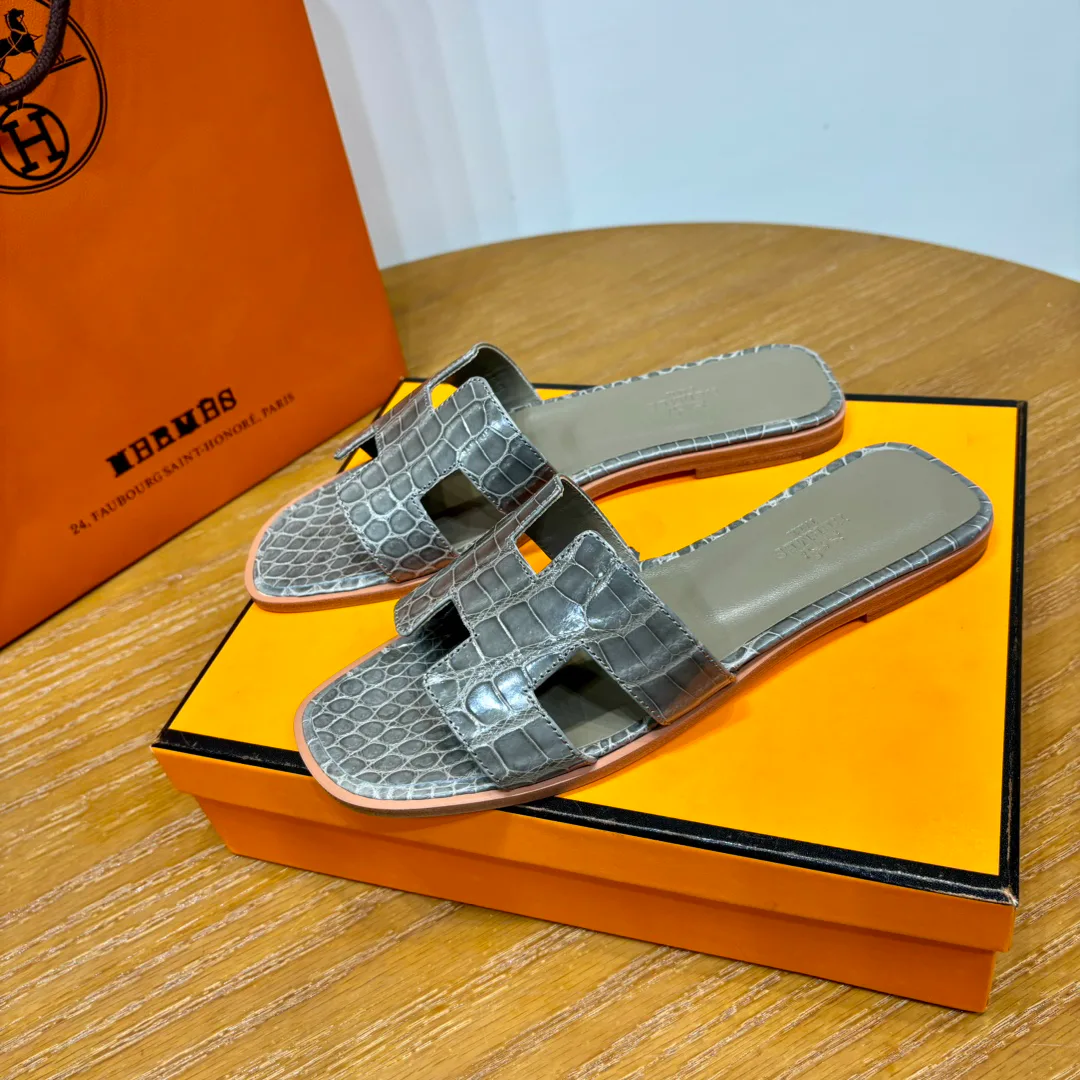 Шлепанцы Женские Hermes 4504114
