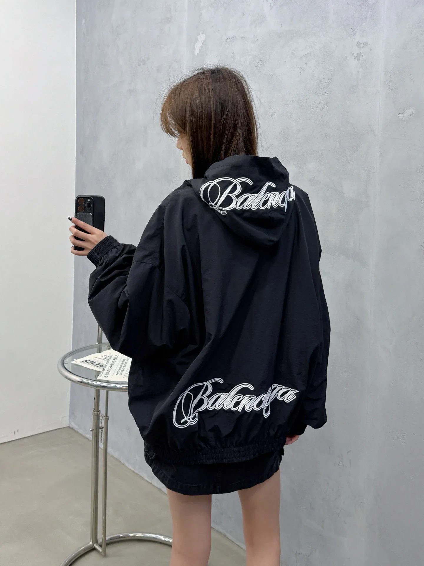 Куртки И Пуховики Женские Balenciaga 1705472