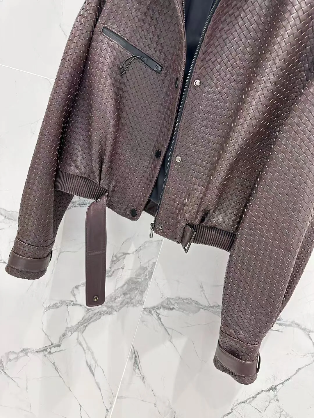 Кожаные Куртки И Дублёнки Женские Bottega Veneta 11700523