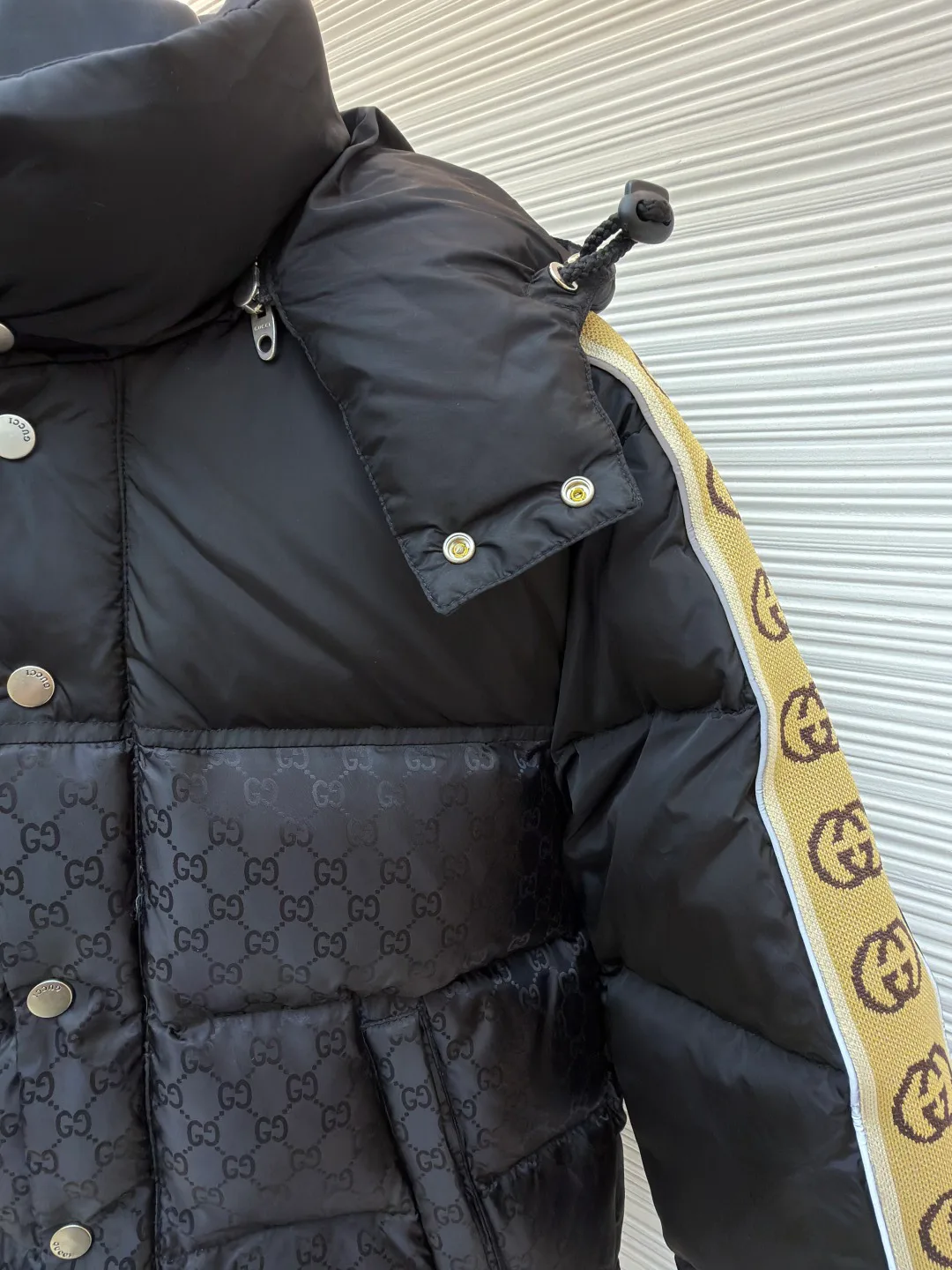 Куртки И Пуховики Мужские Gucci 339523