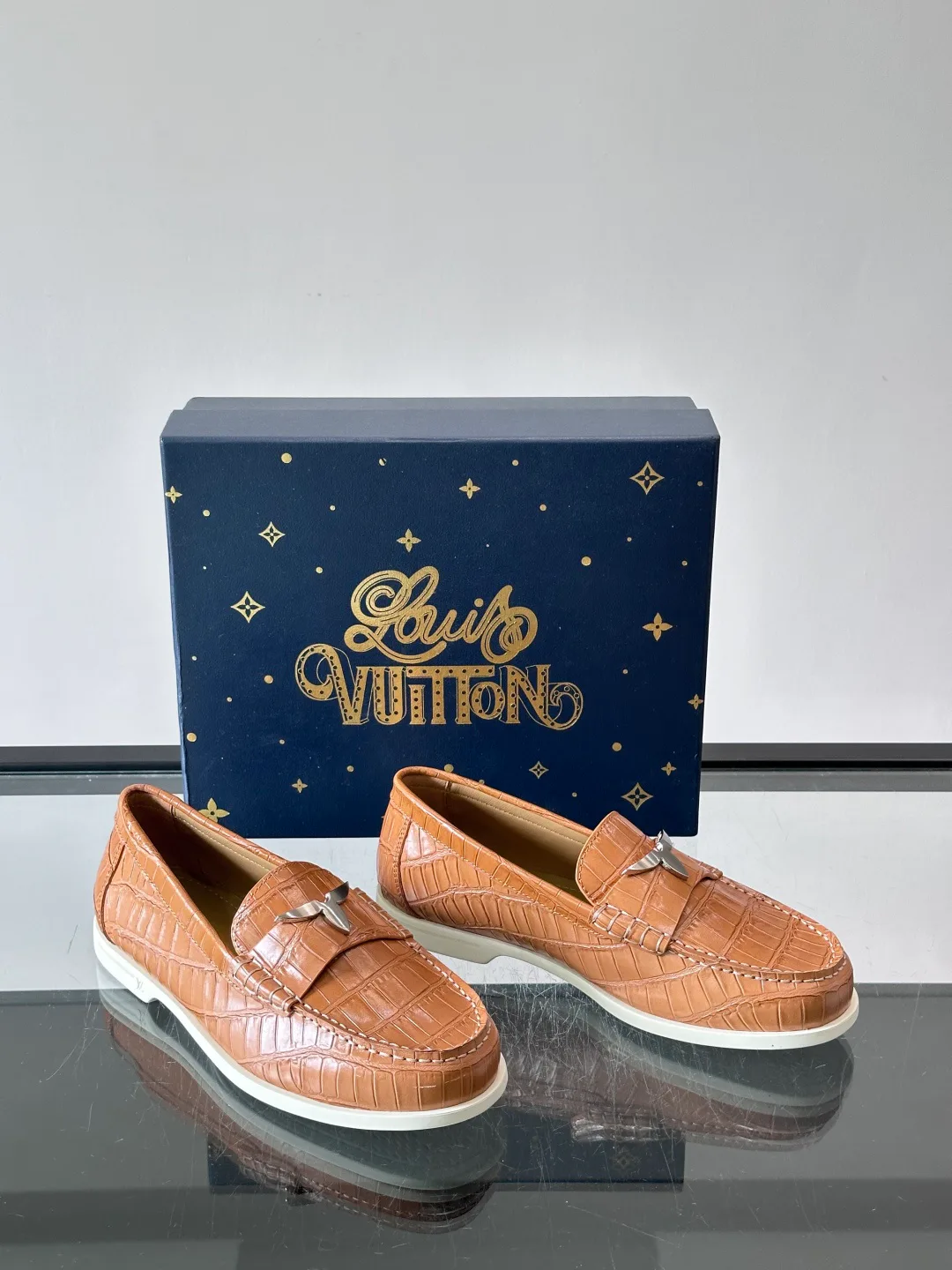 Лоферы И Туфли Мужские Louis Vuitton 18118560