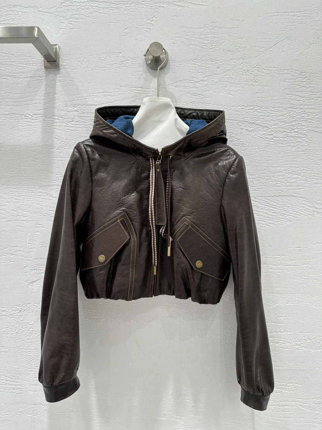 Кожаные Куртки И Дублёнки Женские Miu Miu 10387497