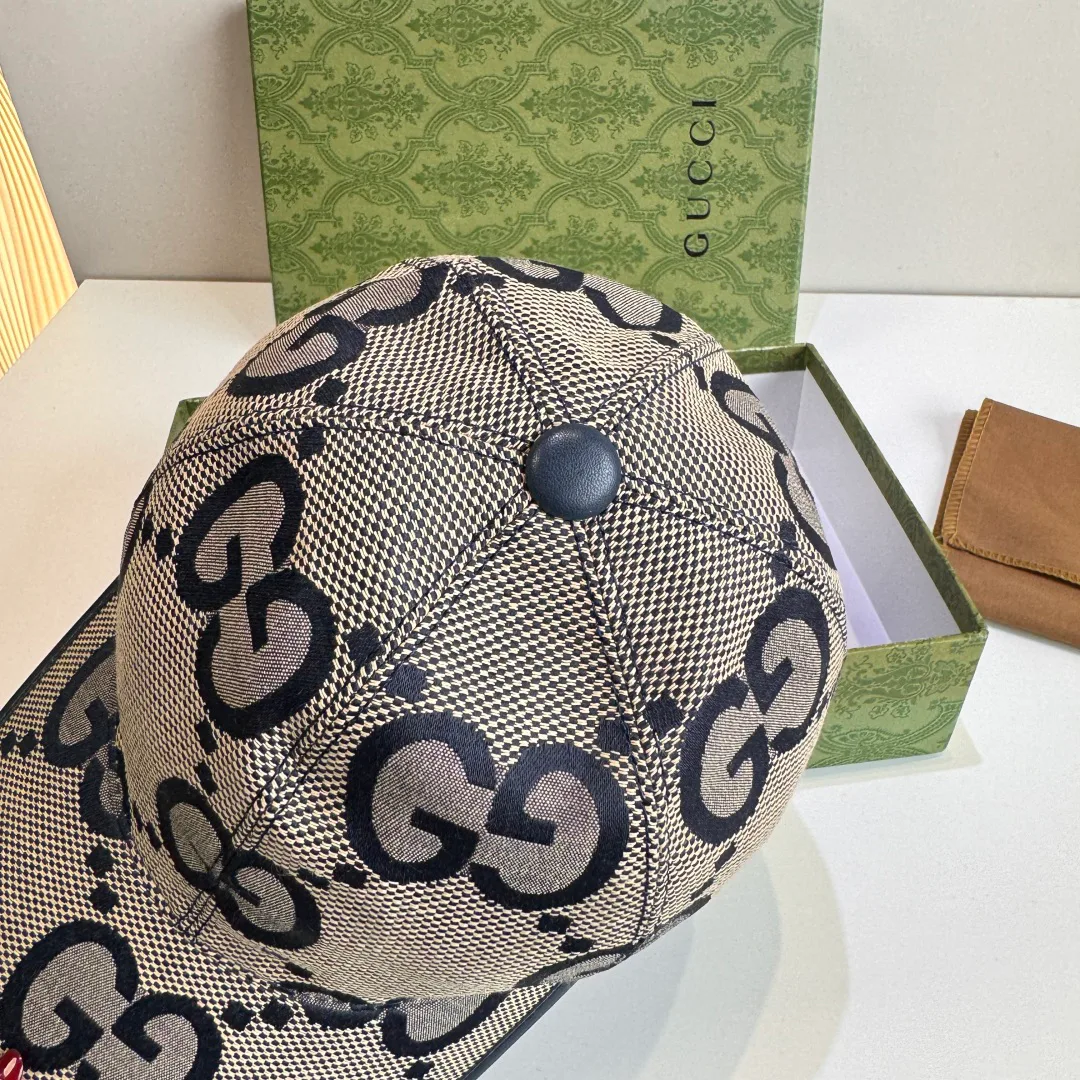 Головные Уборы Gucci 17604796