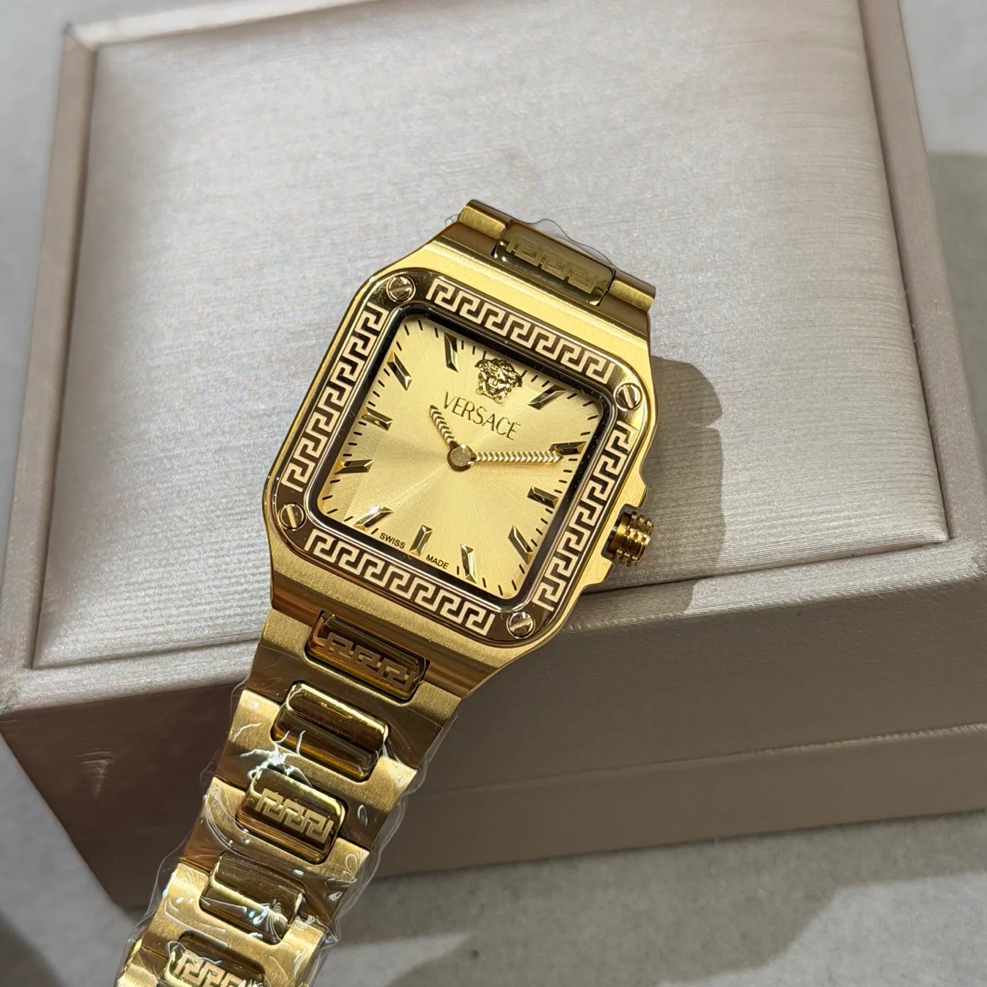 Часы Женские Versace 17813609