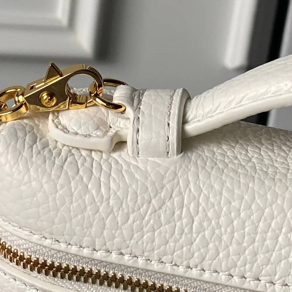 Классические Сумки Женские Chanel 18207918