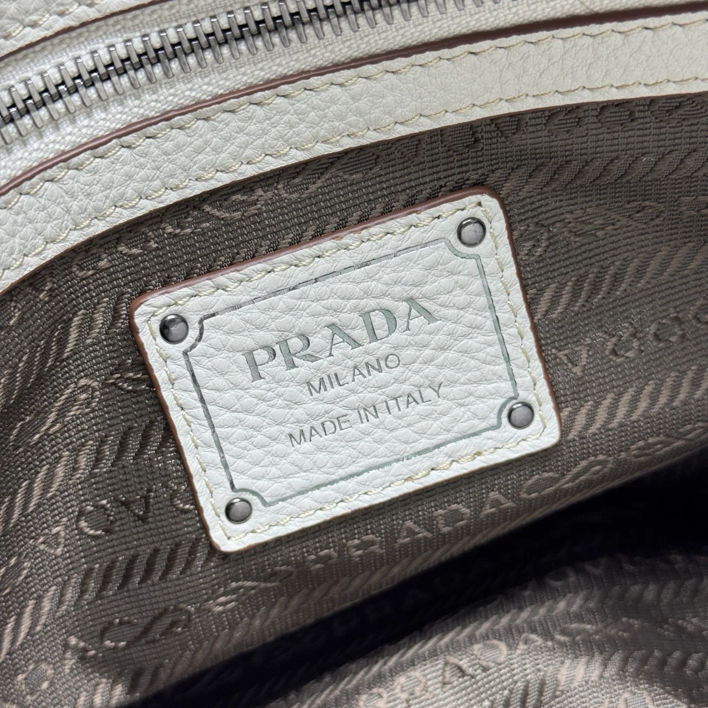 Классические Сумки Женские Prada 1763150