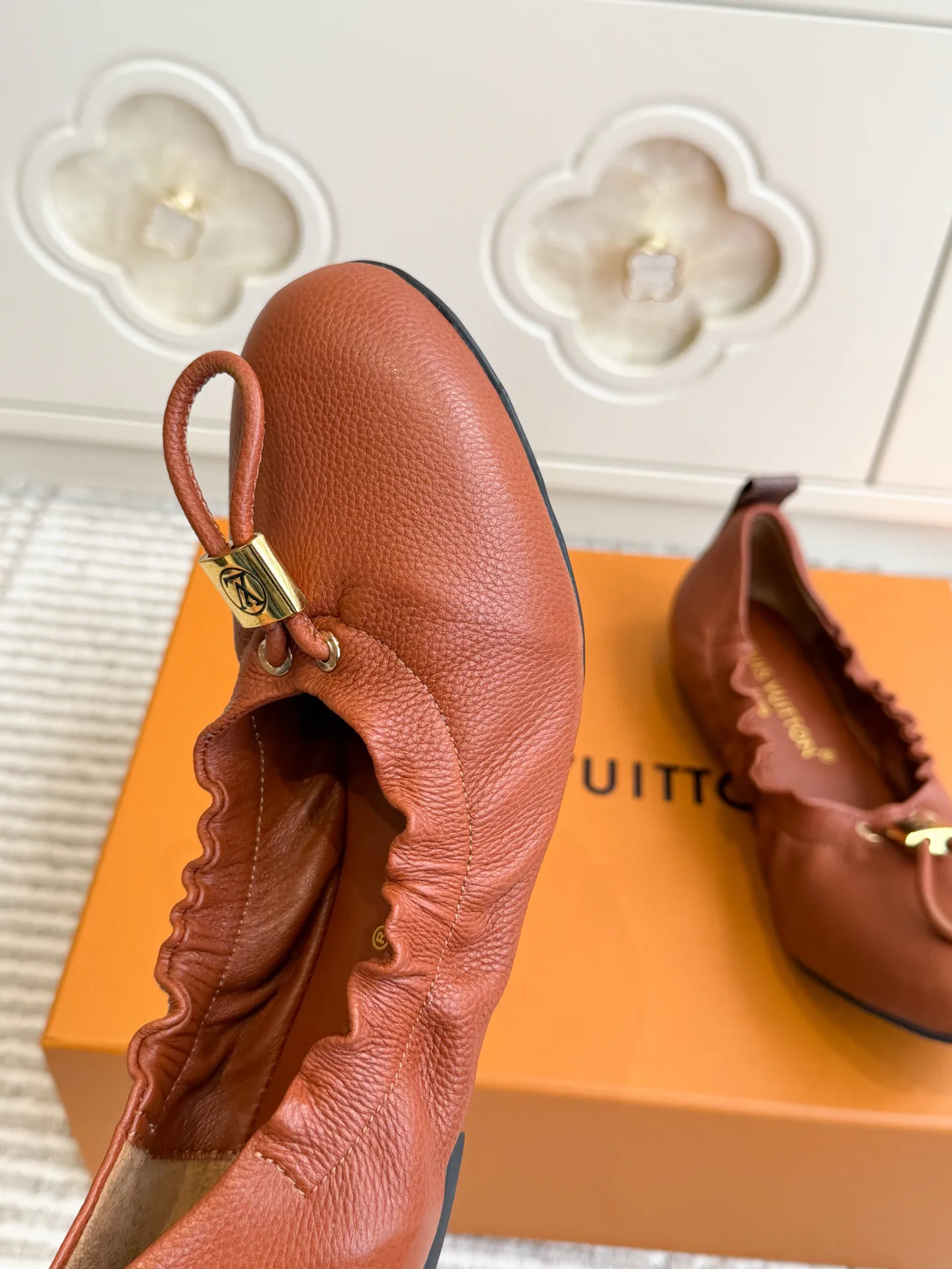 Балетки Женские Louis Vuitton 18414275