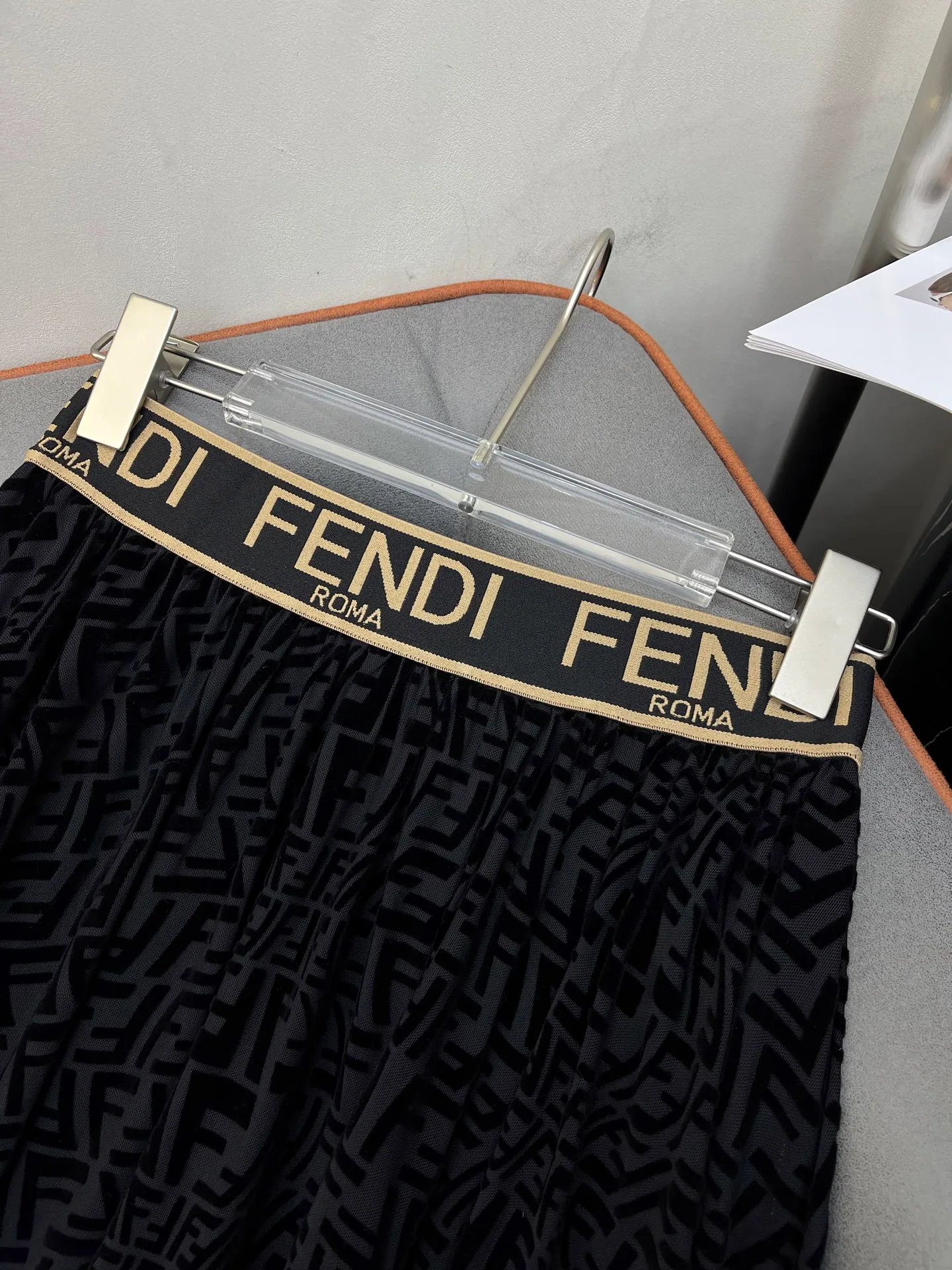Юбки Женские Fendi 23130