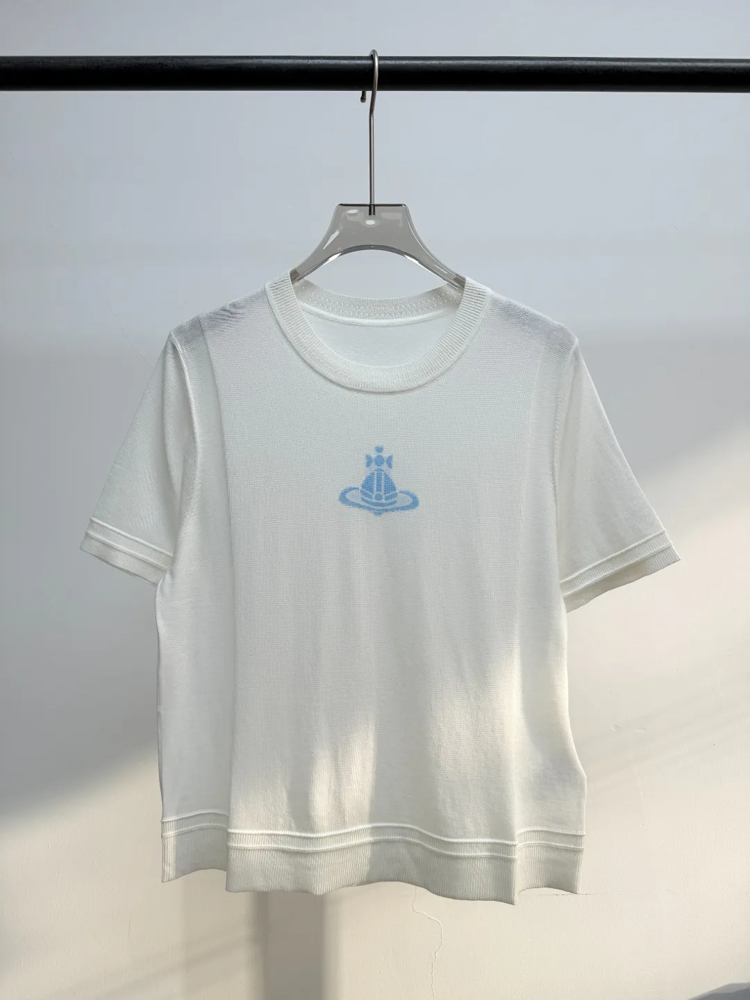 Футболки Женские Vetements 11746997
