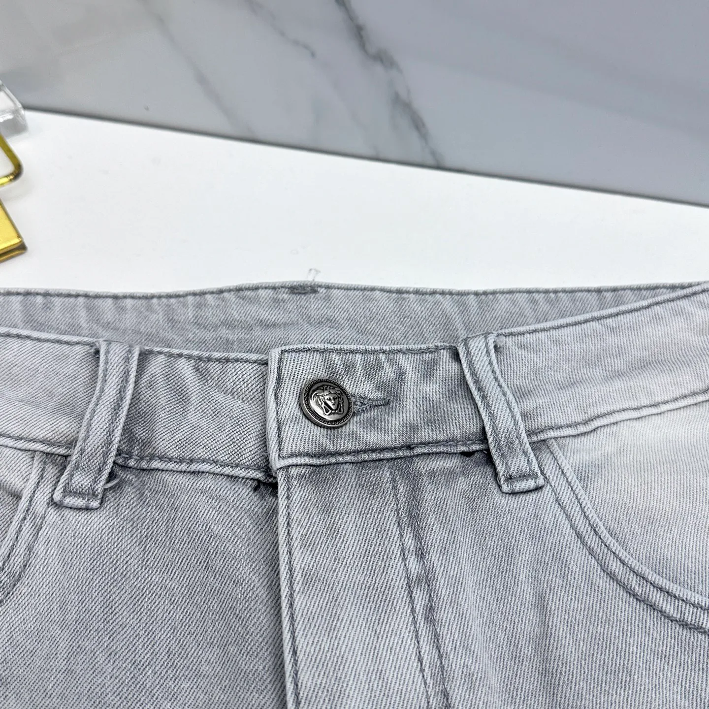 Джинсы Мужские Versace 13206498