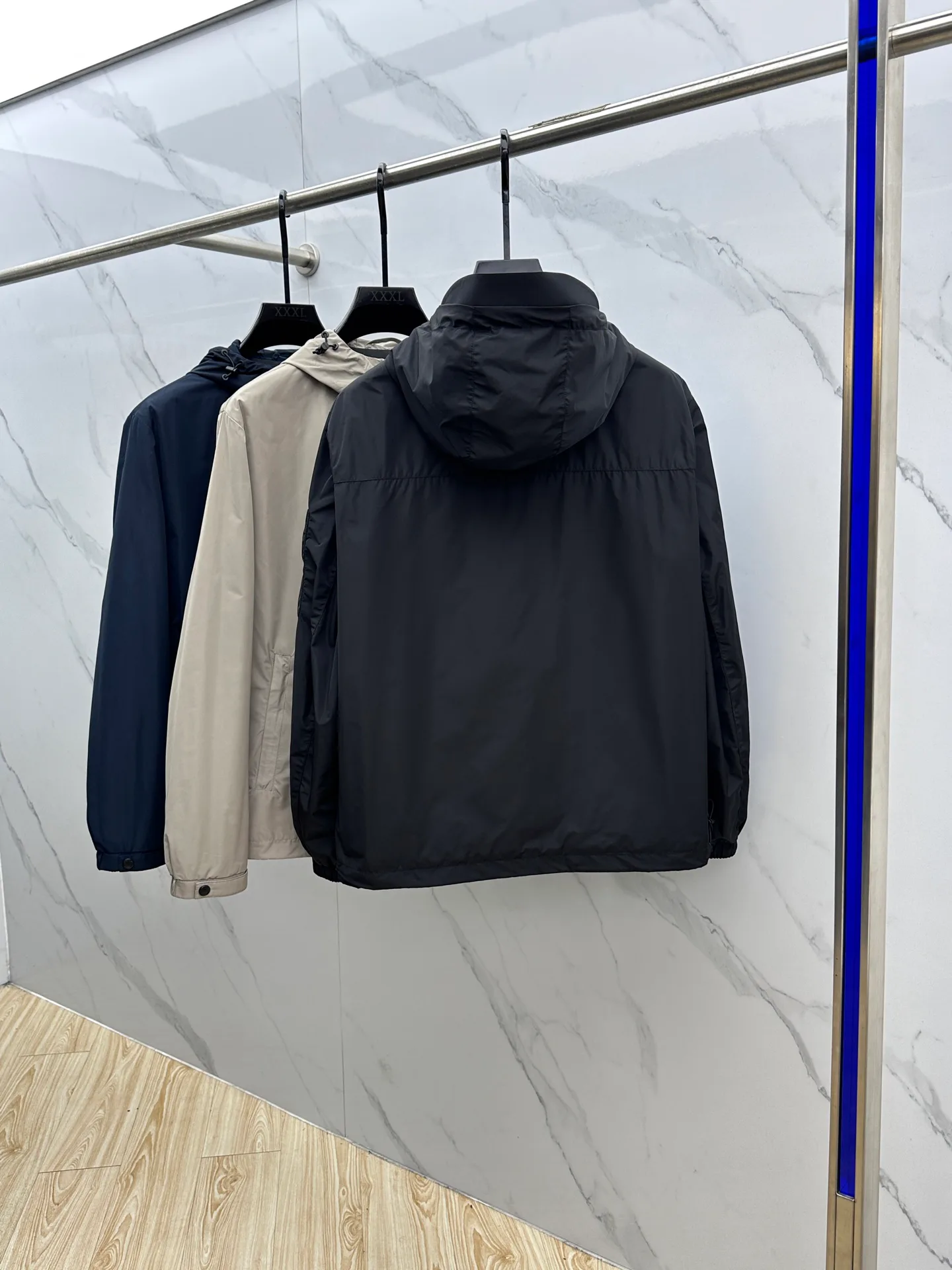 Куртки И Пуховики Мужские Prada 18246782