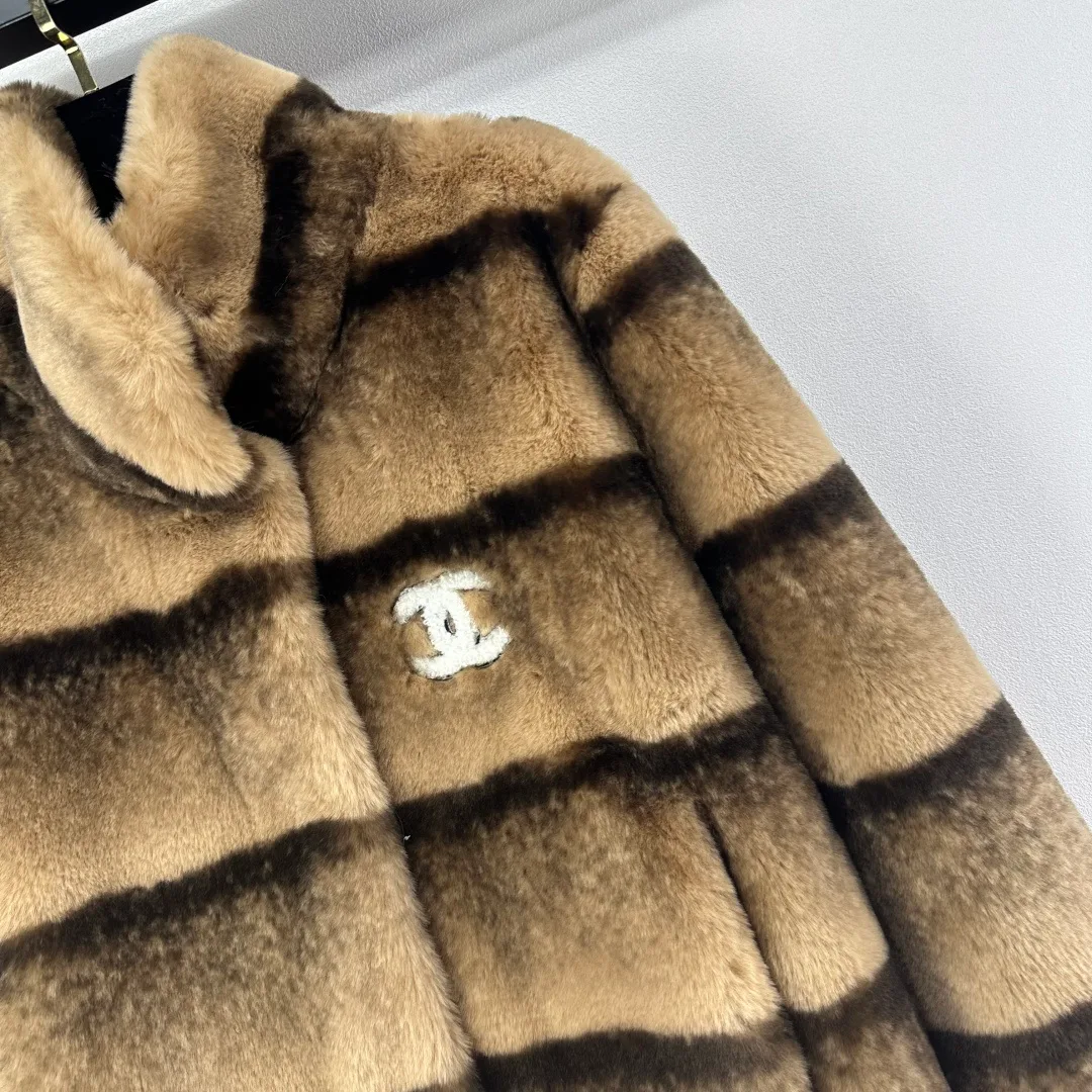 Шубы Женские Chanel 550778