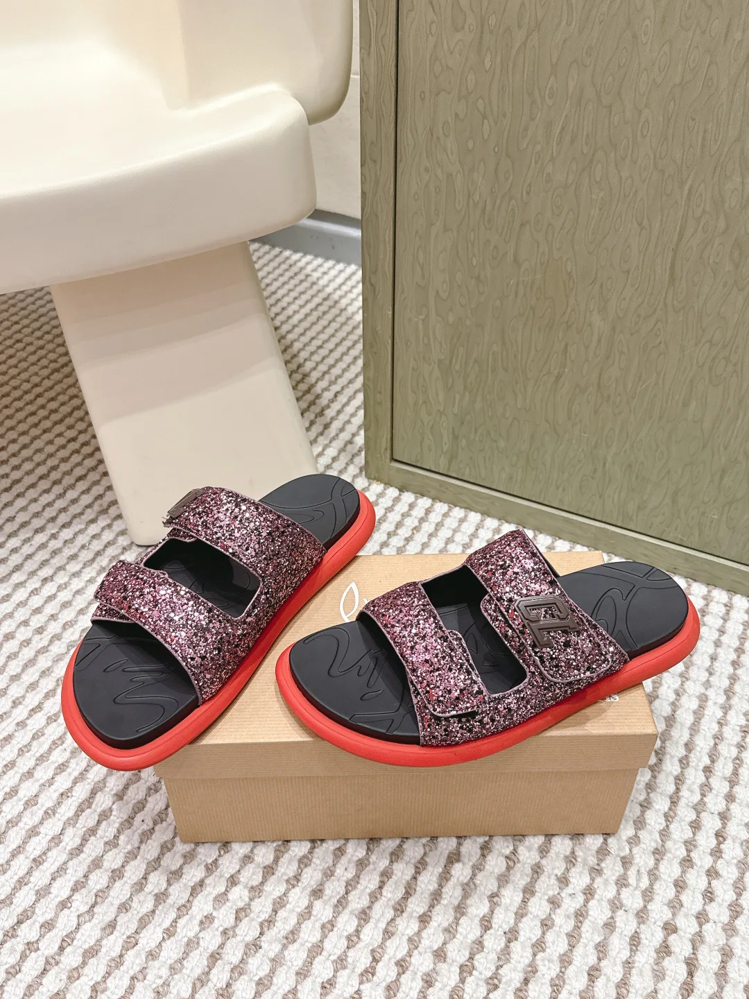 Шлепанцы Мужские Christian Louboutin 488294