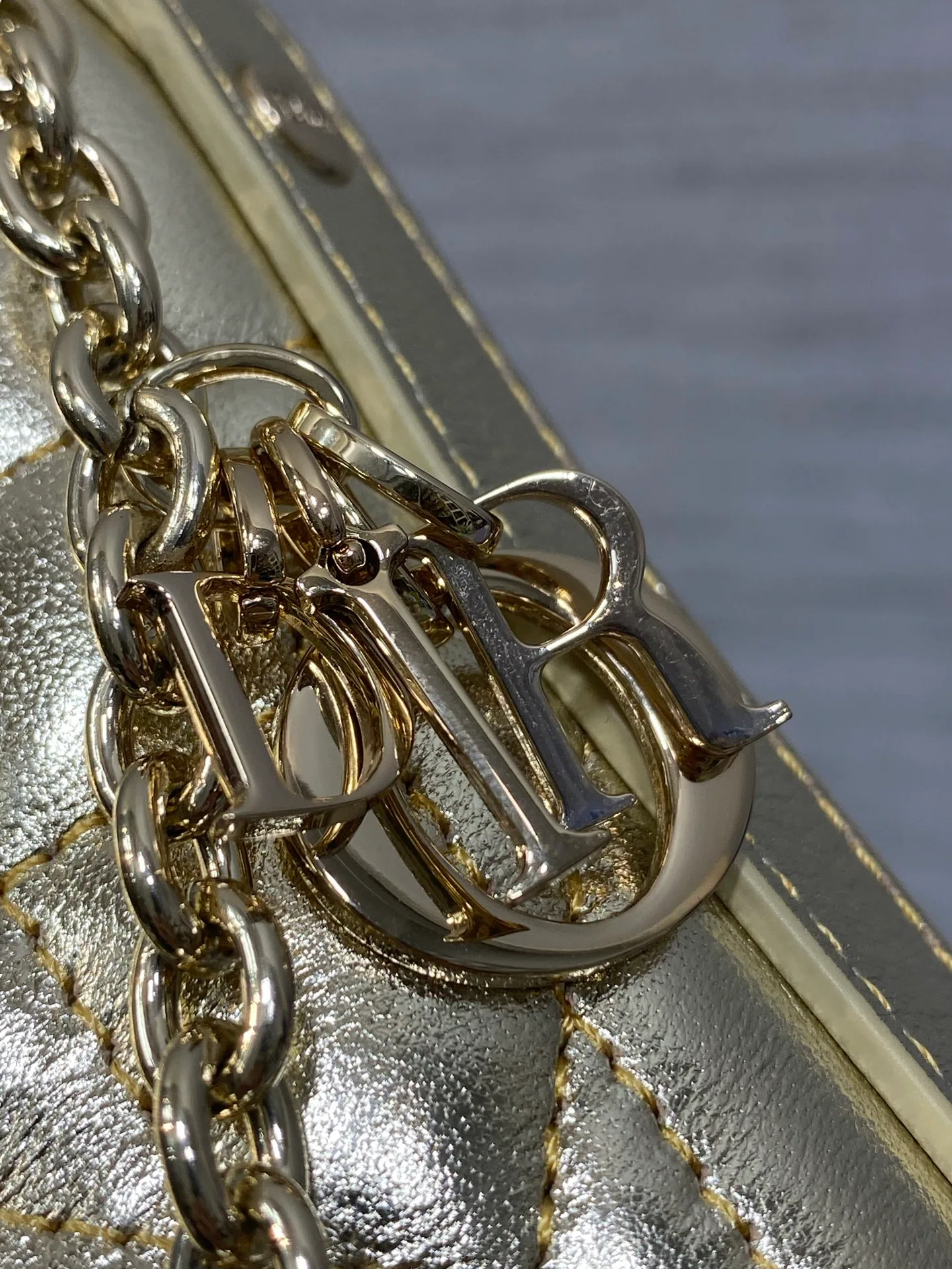 Классические Сумки Женские Christian Dior 17629523