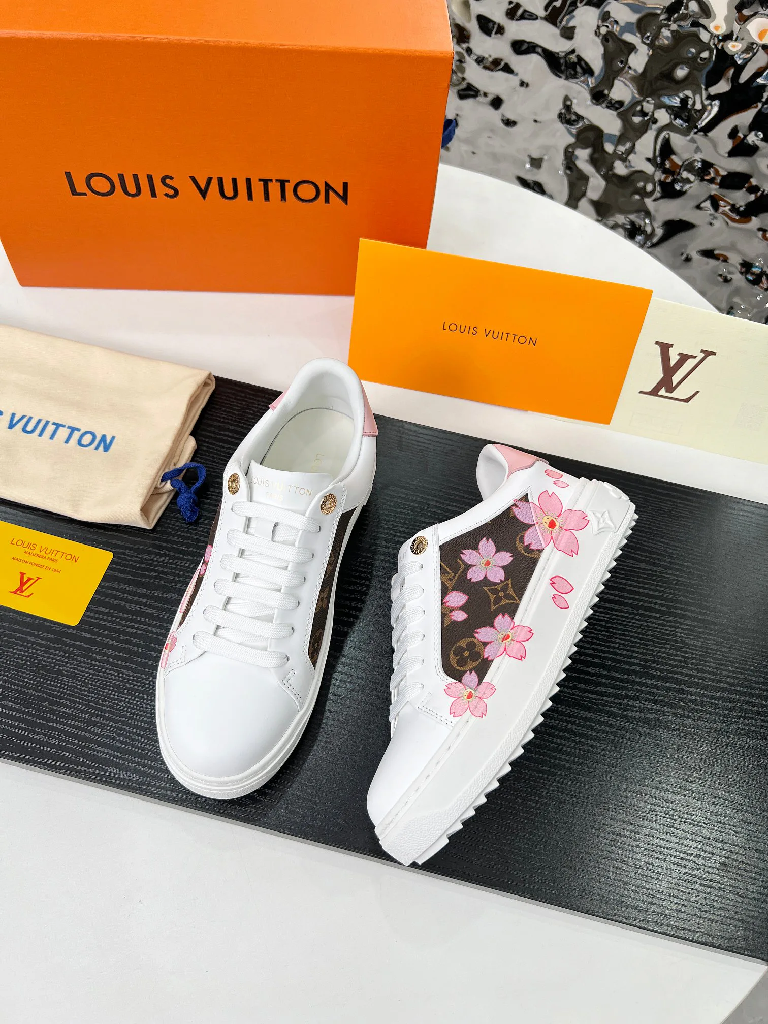 Кеды Женские Louis Vuitton 155175