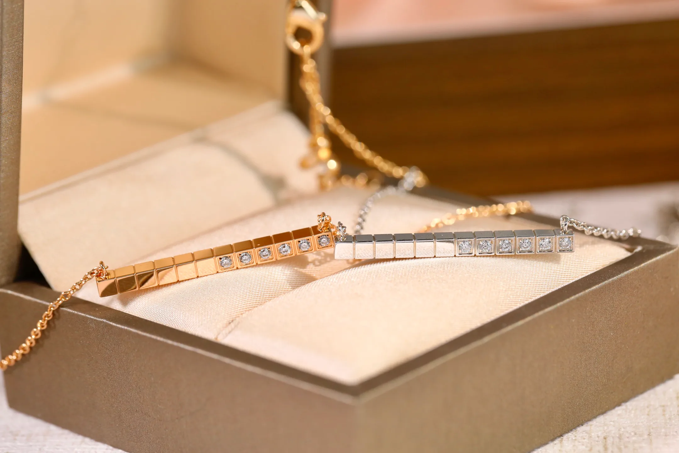 Бижутерия Chopard 11240630