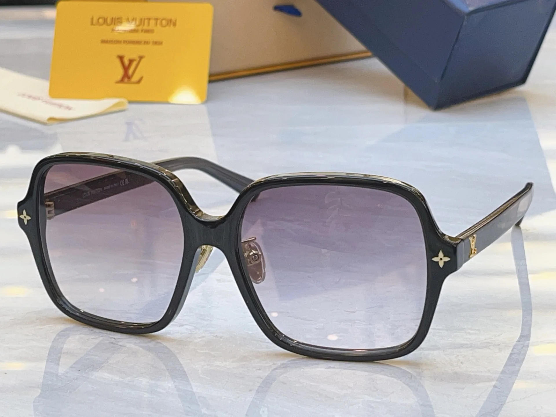 Очки Louis Vuitton 10842057