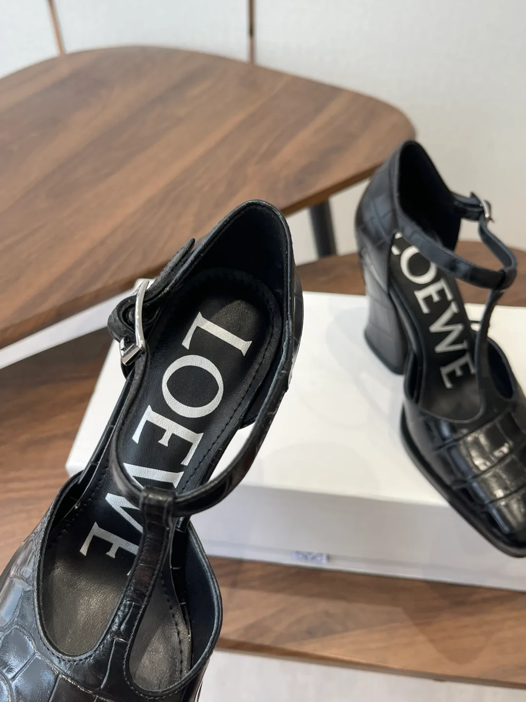 Сандалии Женские Loewe 1284404