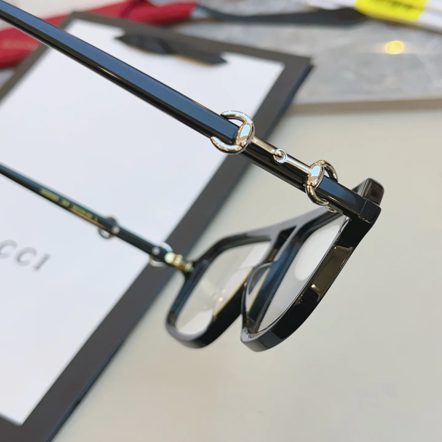 Очки Gucci 11432740